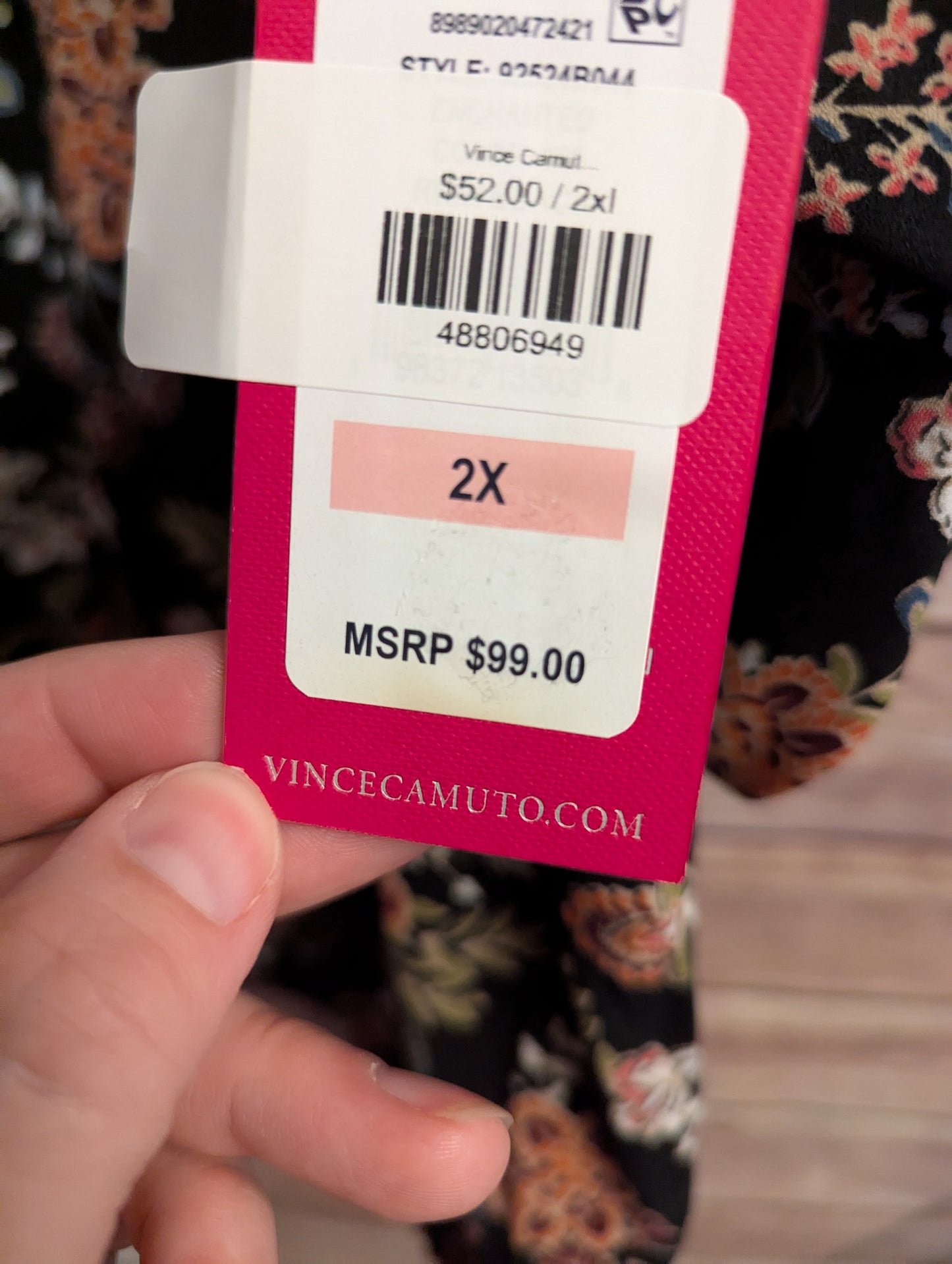 Vince Camuto, 2xl
Women's Plus Size Printed V-Neck Bubble Sleeve Top
