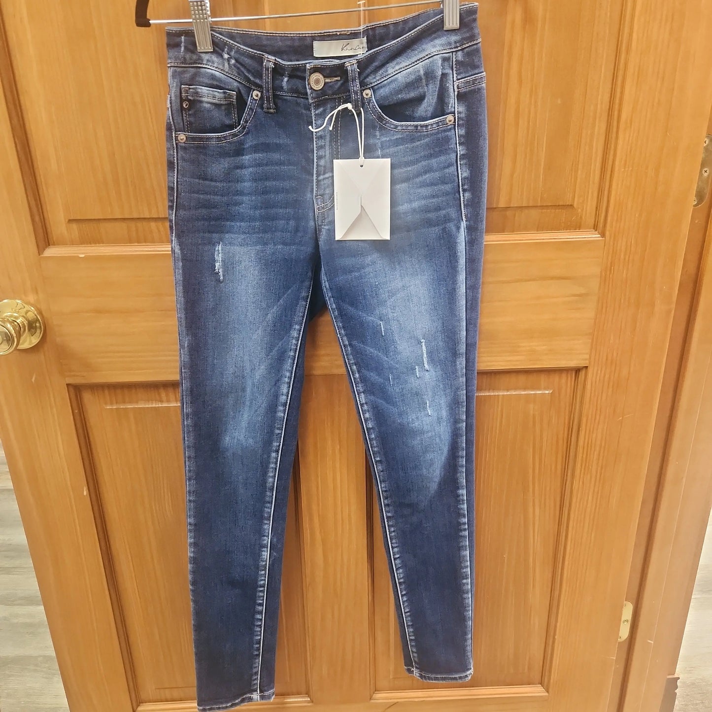 KanCan Skinny jeans, size 3. RS 36 - Scarlett's Riverside Boutique