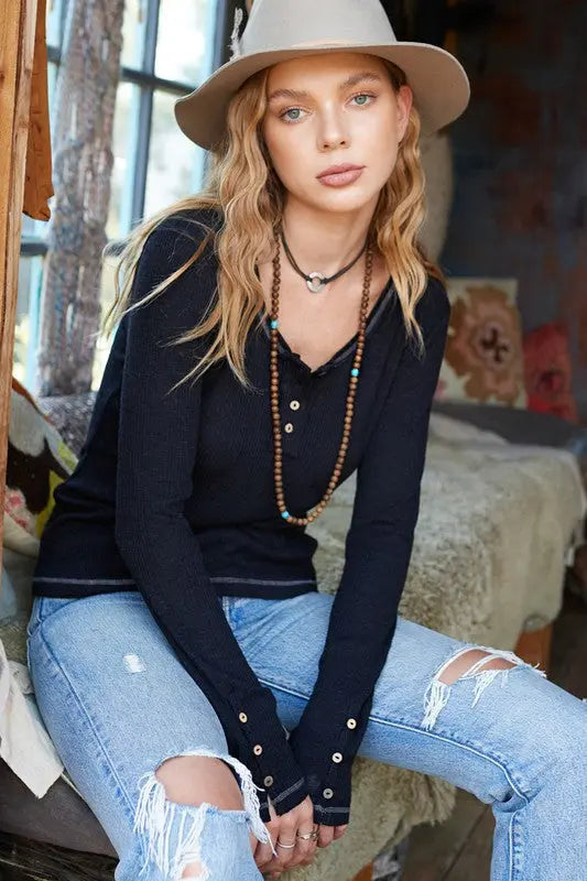 Leah Top - Scarlett's Riverside Boutique