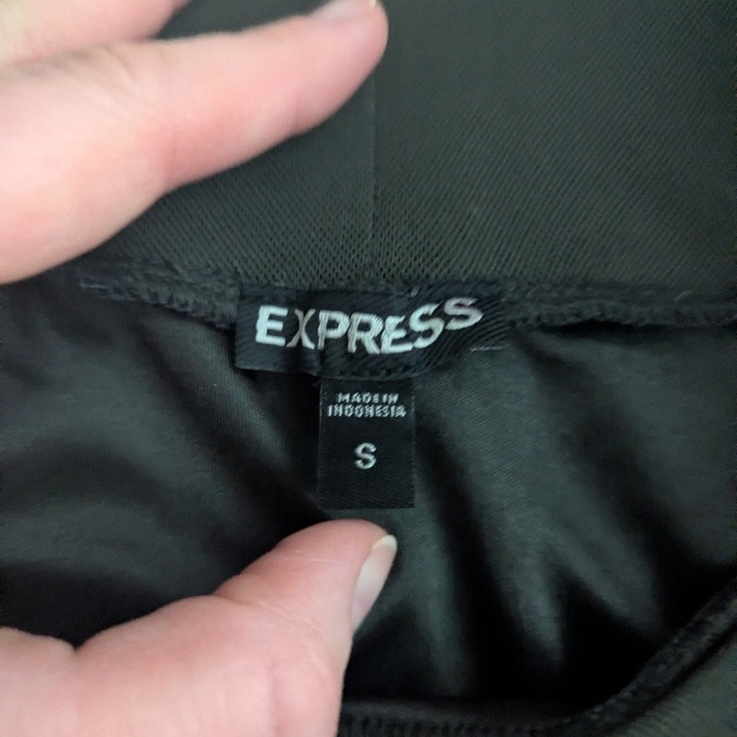 Express Olive Green Ruched Mini Skirt Sz S. Bodycon Stretch Pull-On Skirt #E10