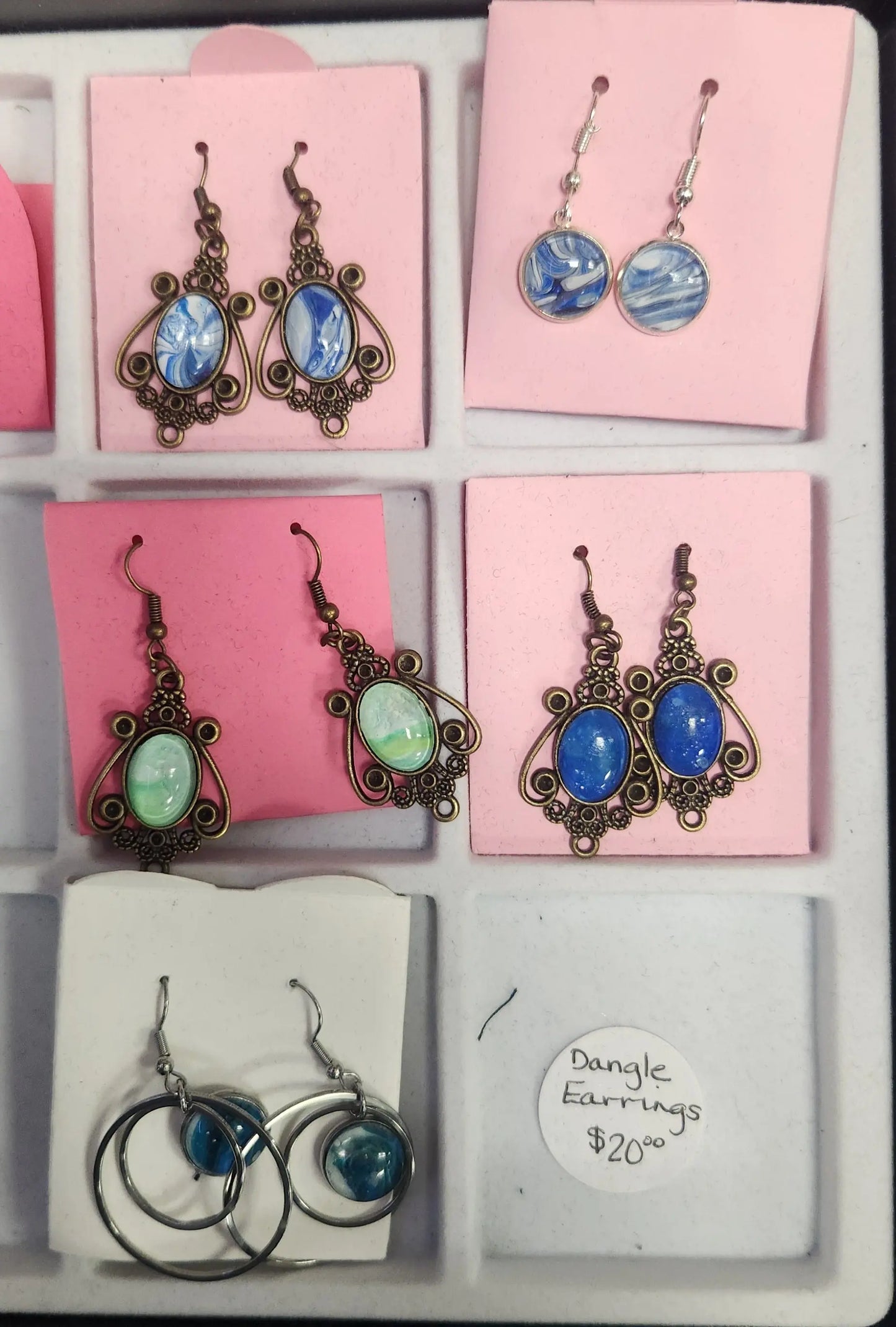 Dangle Earrings Vendor - Scarlett's Riverside Boutique