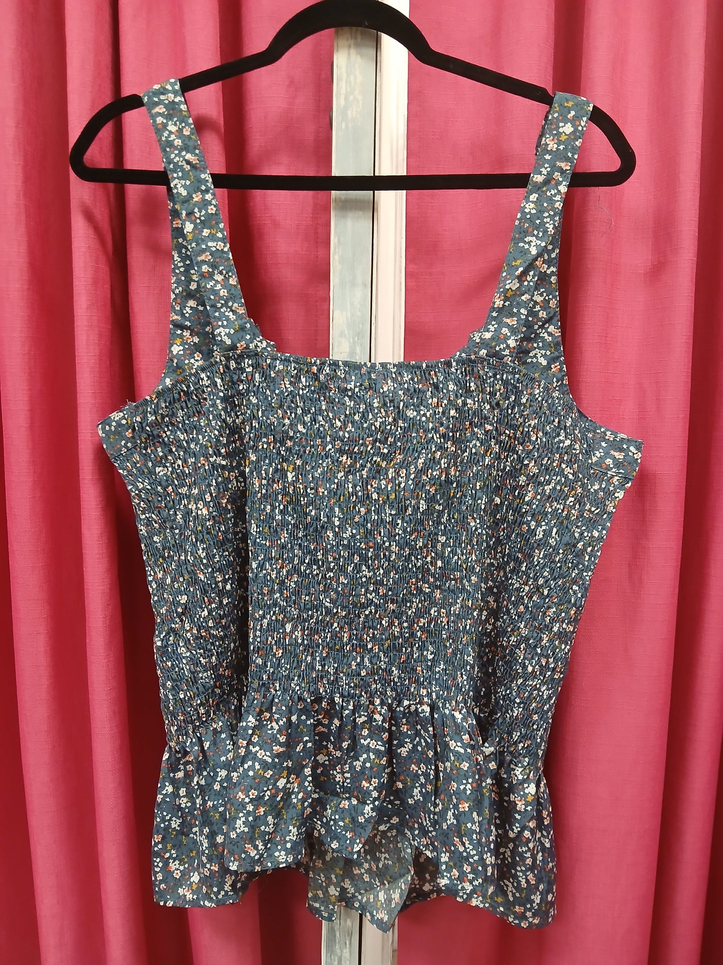 Navy floral scrunch spaghetti blouse - Scarlett's Riverside Boutique