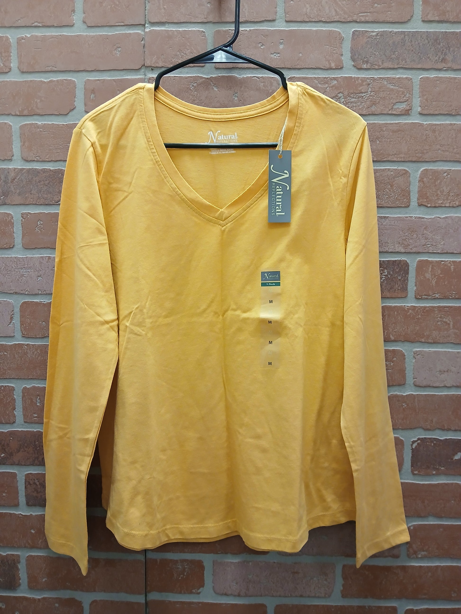 Yellow long sleeve, size M rs 68 - Scarlett's Riverside Boutique