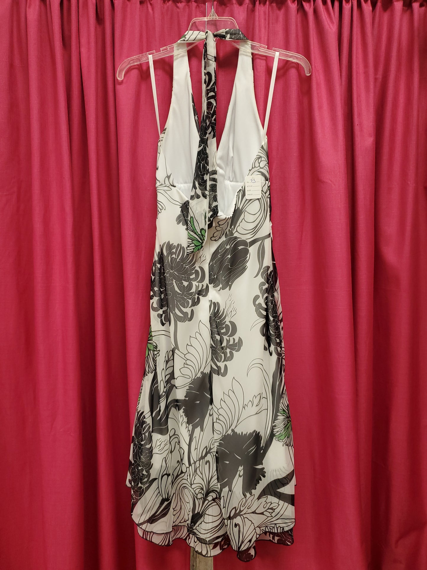 Black and White Floral Dress - Scarlett's Riverside Boutique