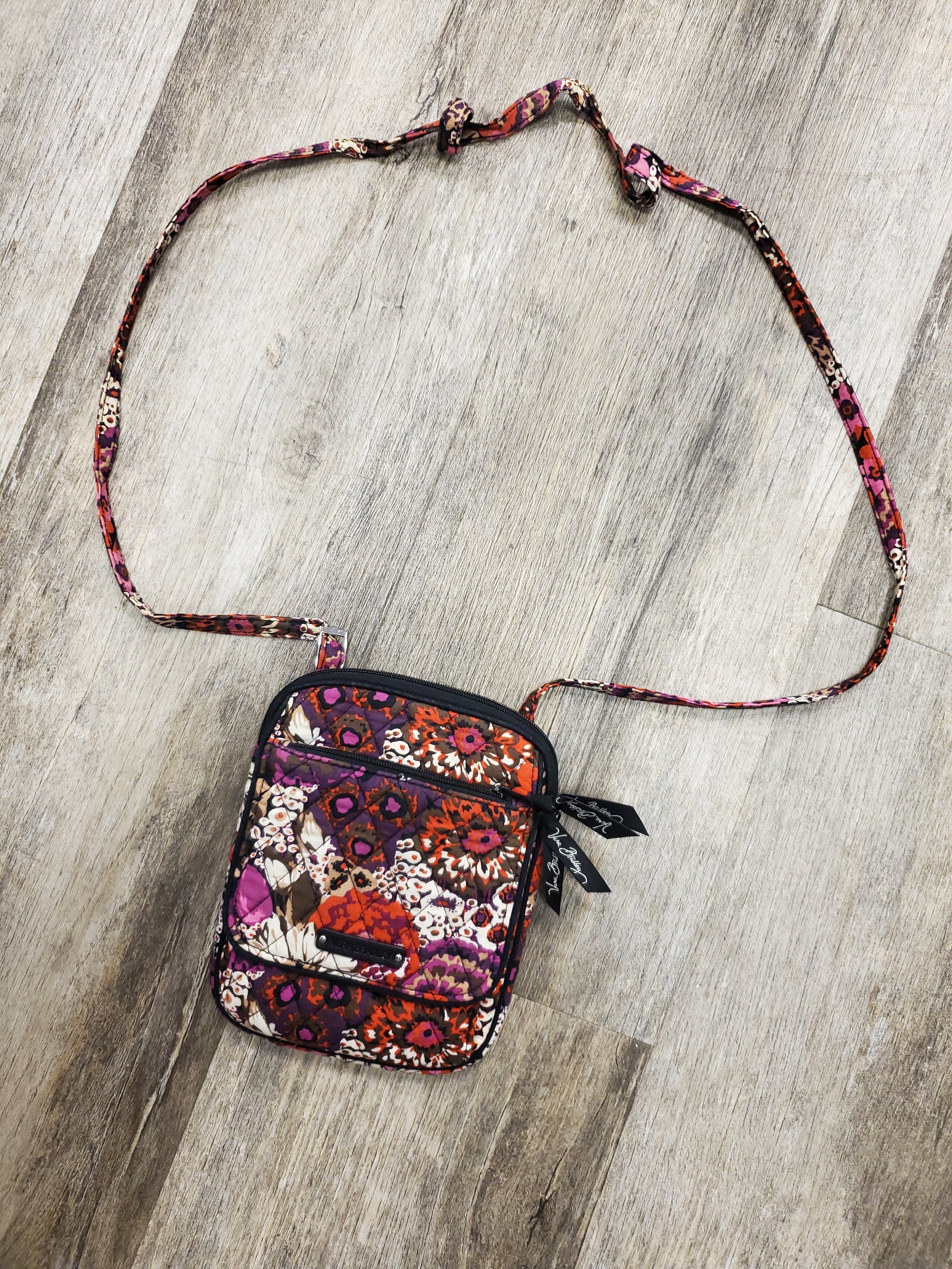 Vera Bradley Purse. RS 80 - Scarlett's Riverside Boutique