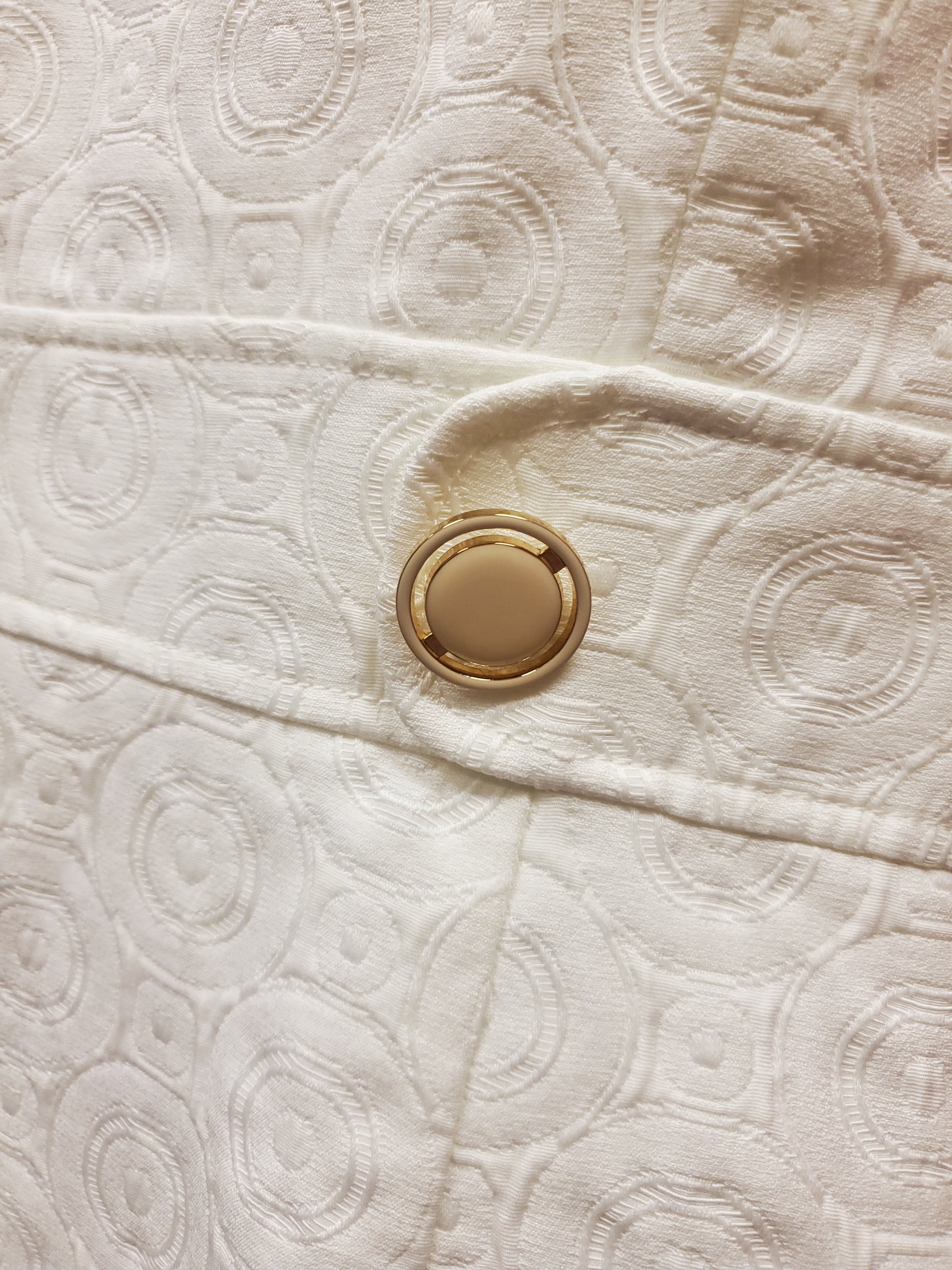 Antonio Melani white dress, size 6. - Scarlett's Riverside Boutique