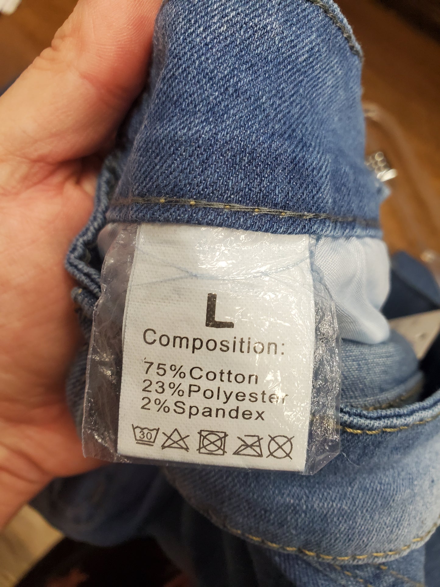 Blue Jean Knee Capri. Size 13. RS 9 - Scarlett's Riverside Boutique