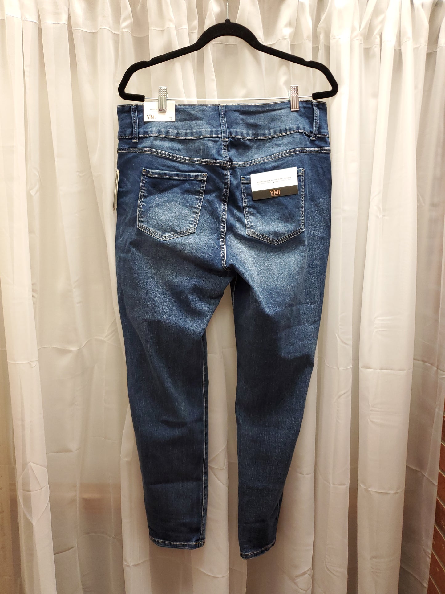 YMI Skinny Blue Jeans. Size 16. RS 24