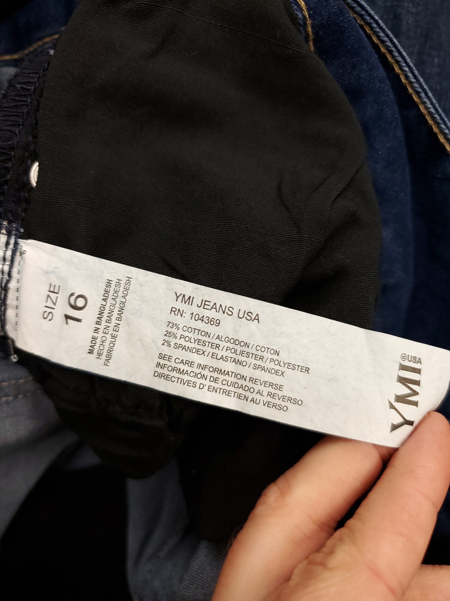 YMI Skinny Blue Jeans. Size 16. RS 24