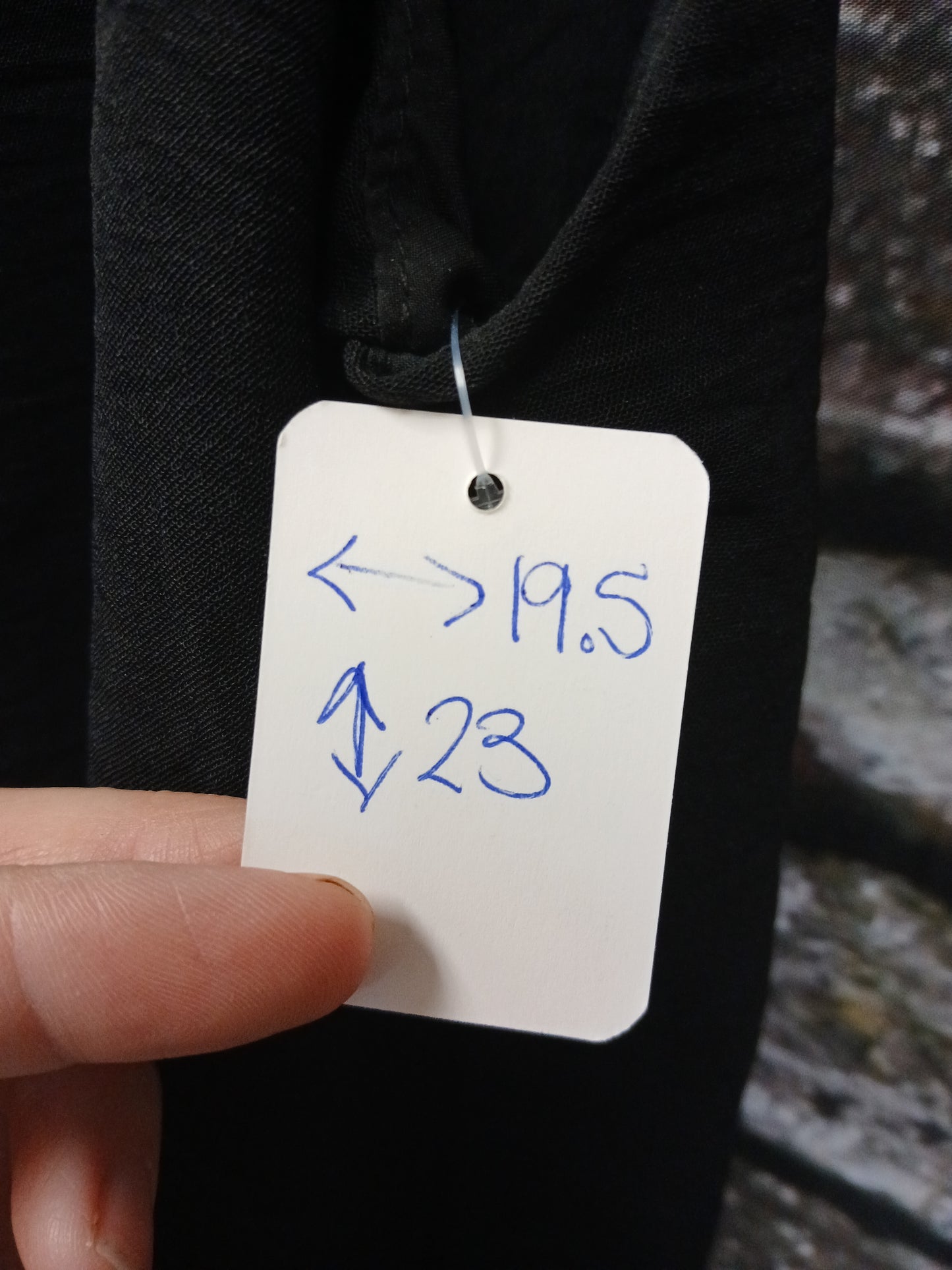 Black Boutique Tank. Size L. RS 31 - Scarlett's Riverside Boutique