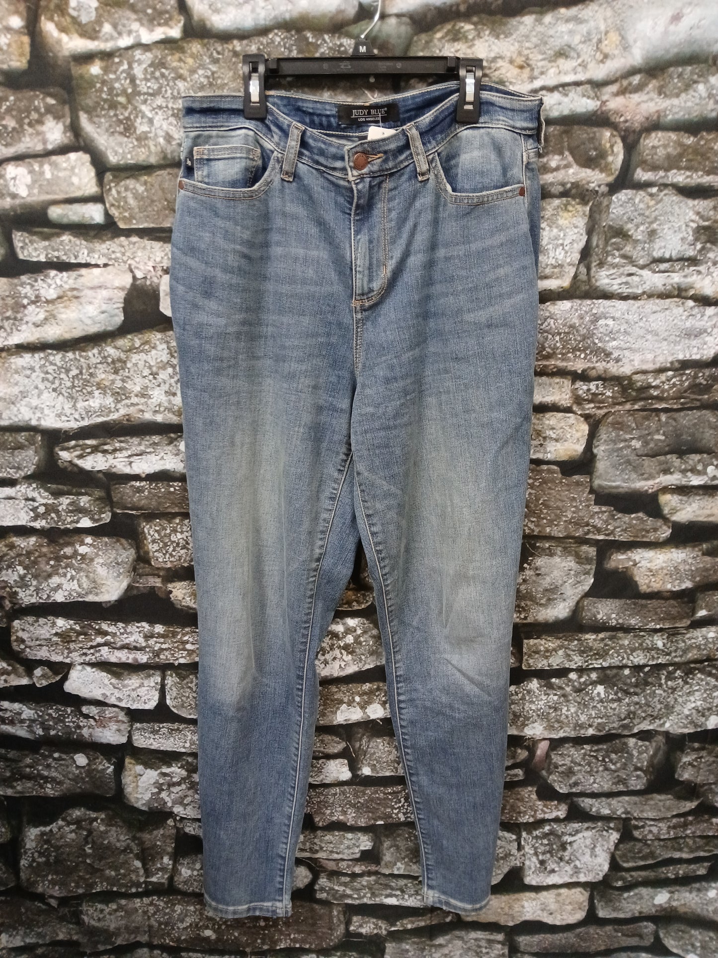 Judy Blue Straight Fit. Size 9. RS 31 - Scarlett's Riverside Boutique