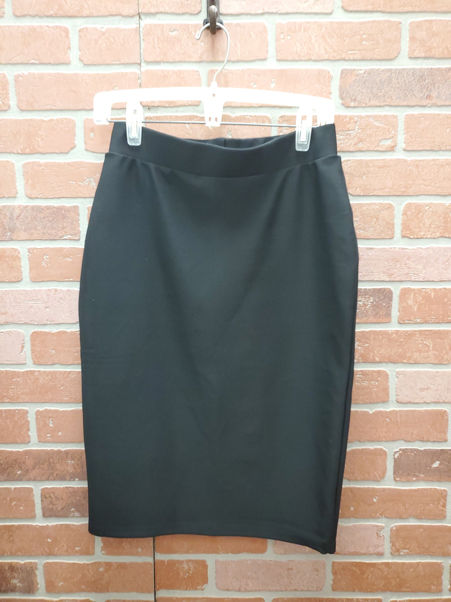 New Mix Black Skirt. Size L. RS 2. - Scarlett's Riverside Boutique