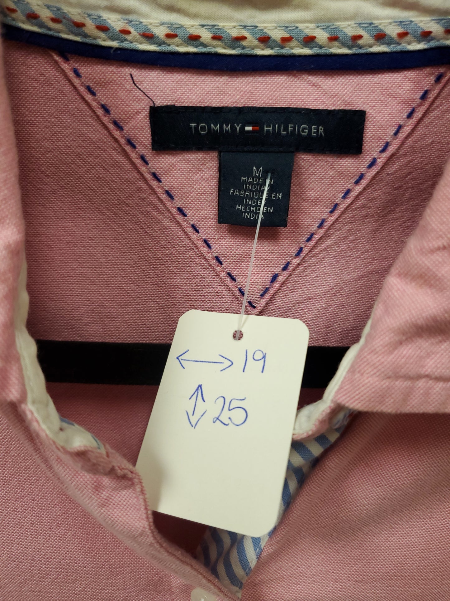 Tommy Hilfiger Pink Button Up Blouse. Size M. RS 84 - Scarlett's Riverside Boutique