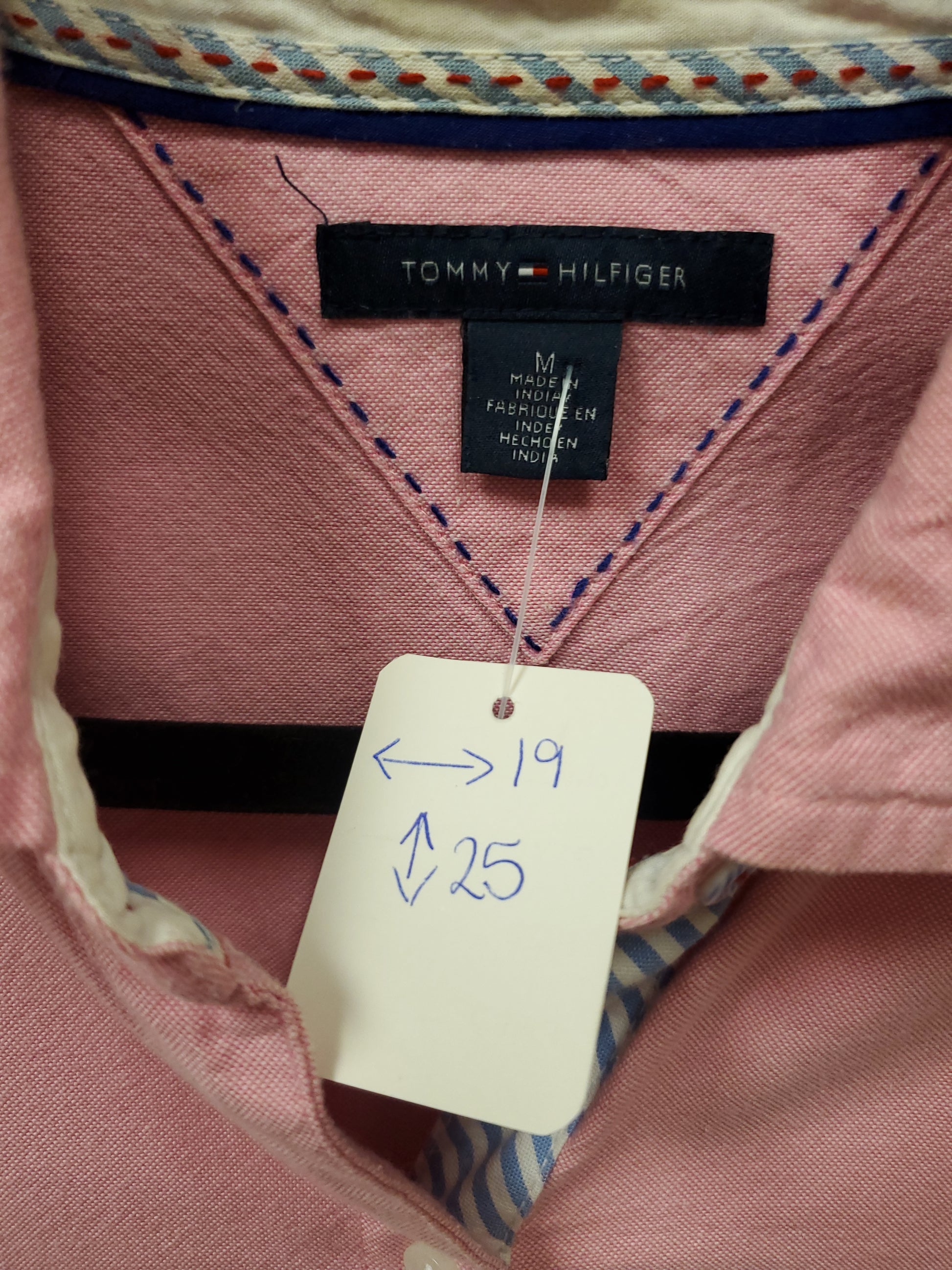 Tommy Hilfiger Pink Button Up Blouse. Size M. RS 84 - Scarlett's Riverside Boutique
