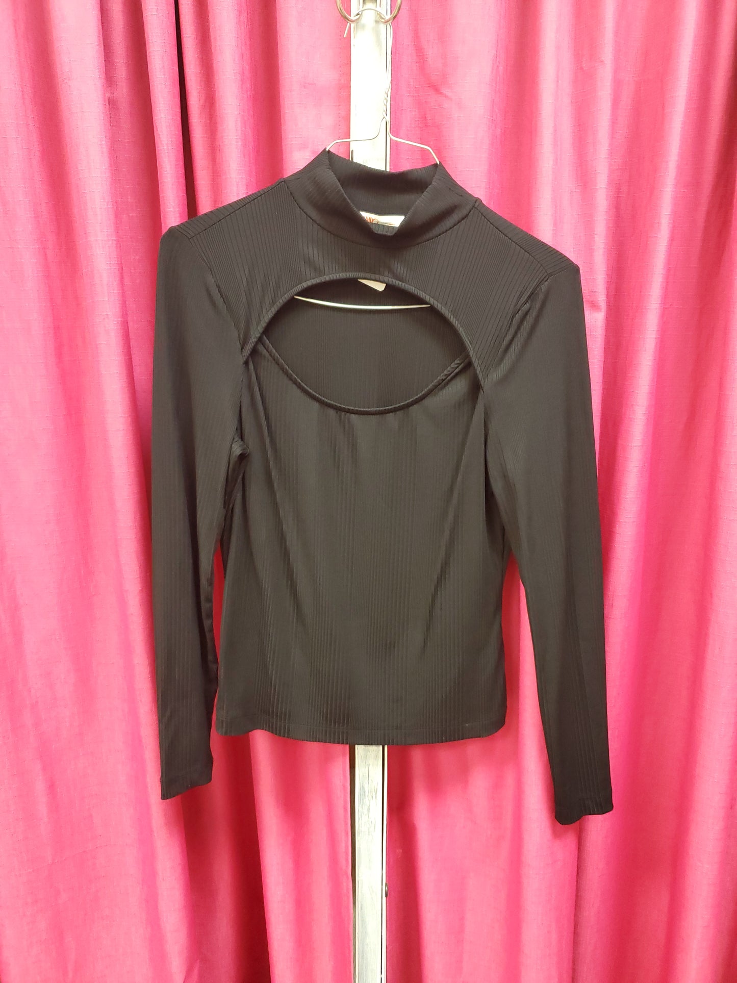 Intempo Black Long Sleeve Blouse. Size L. RS 37 - Scarlett's Riverside Boutique