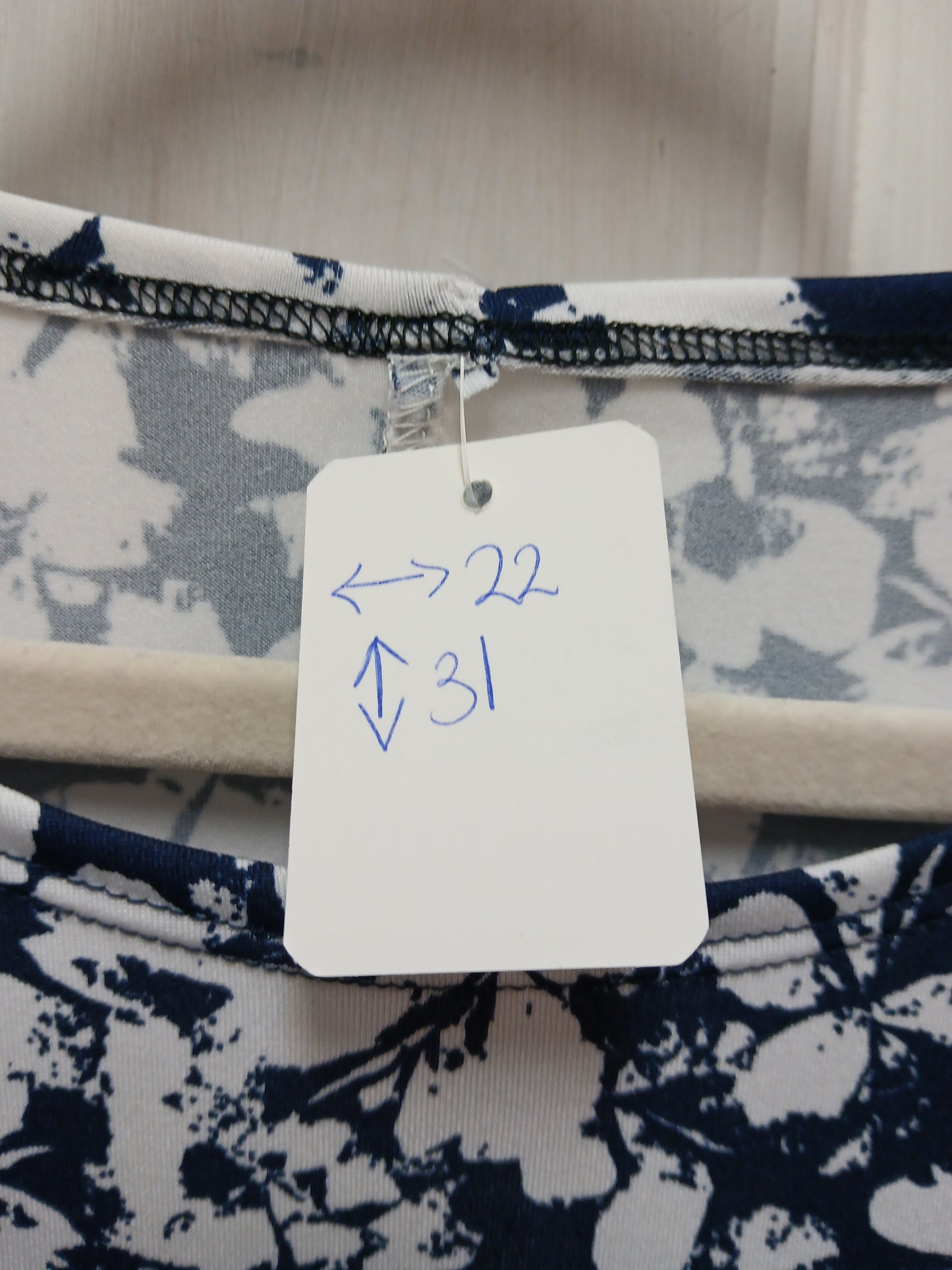 Flirty Pink Blouse Blue And White Size XL RS 88 - Scarlett's Riverside Boutique