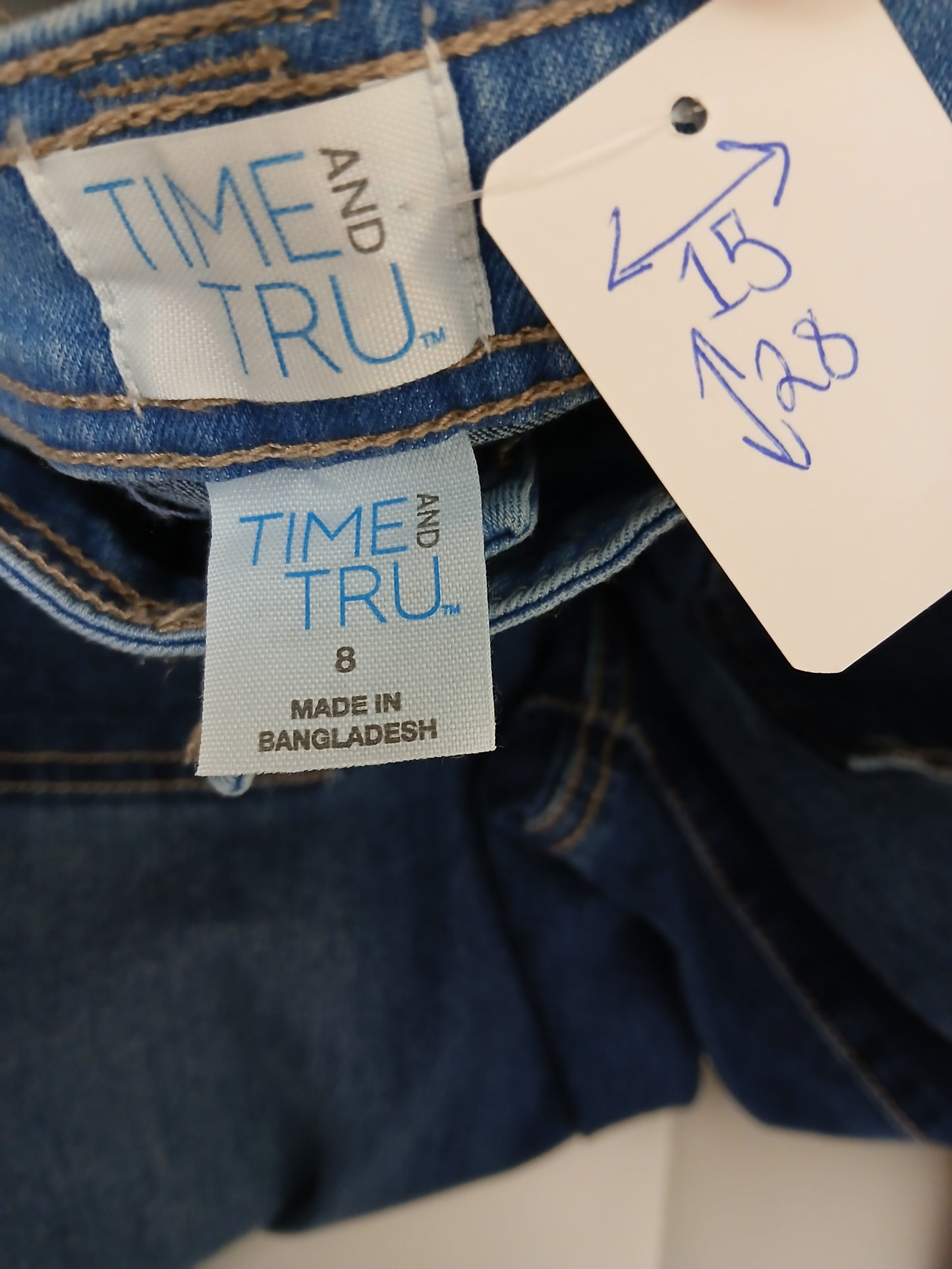 Time And Tru Two Toned Blue Jeans Size 8 RS 63 - Scarlett's Riverside Boutique