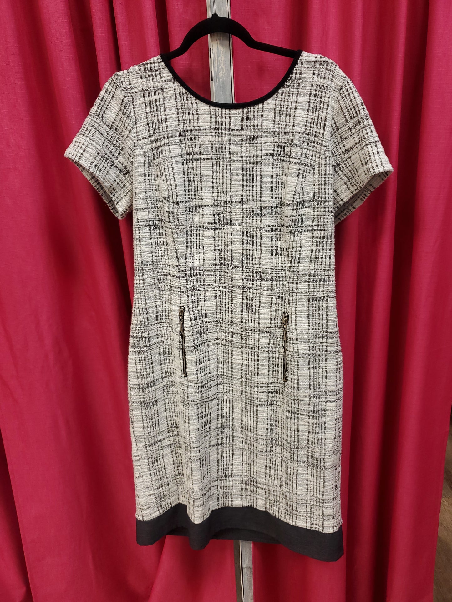 CB Vintage Dress. Size 16. RS 99 - Scarlett's Riverside Boutique