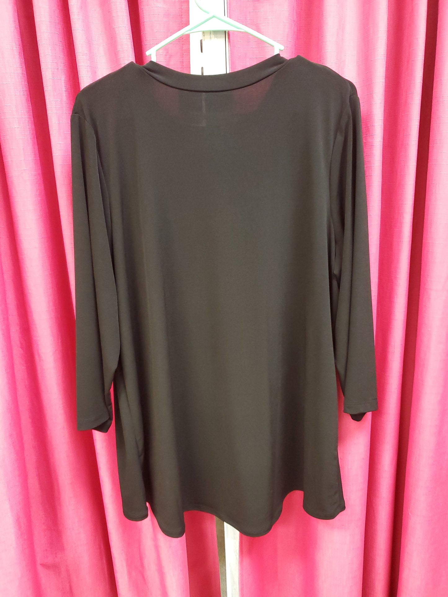 Susan Graver Black Blouse. Size 1X. RS 91 - Scarlett's Riverside Boutique