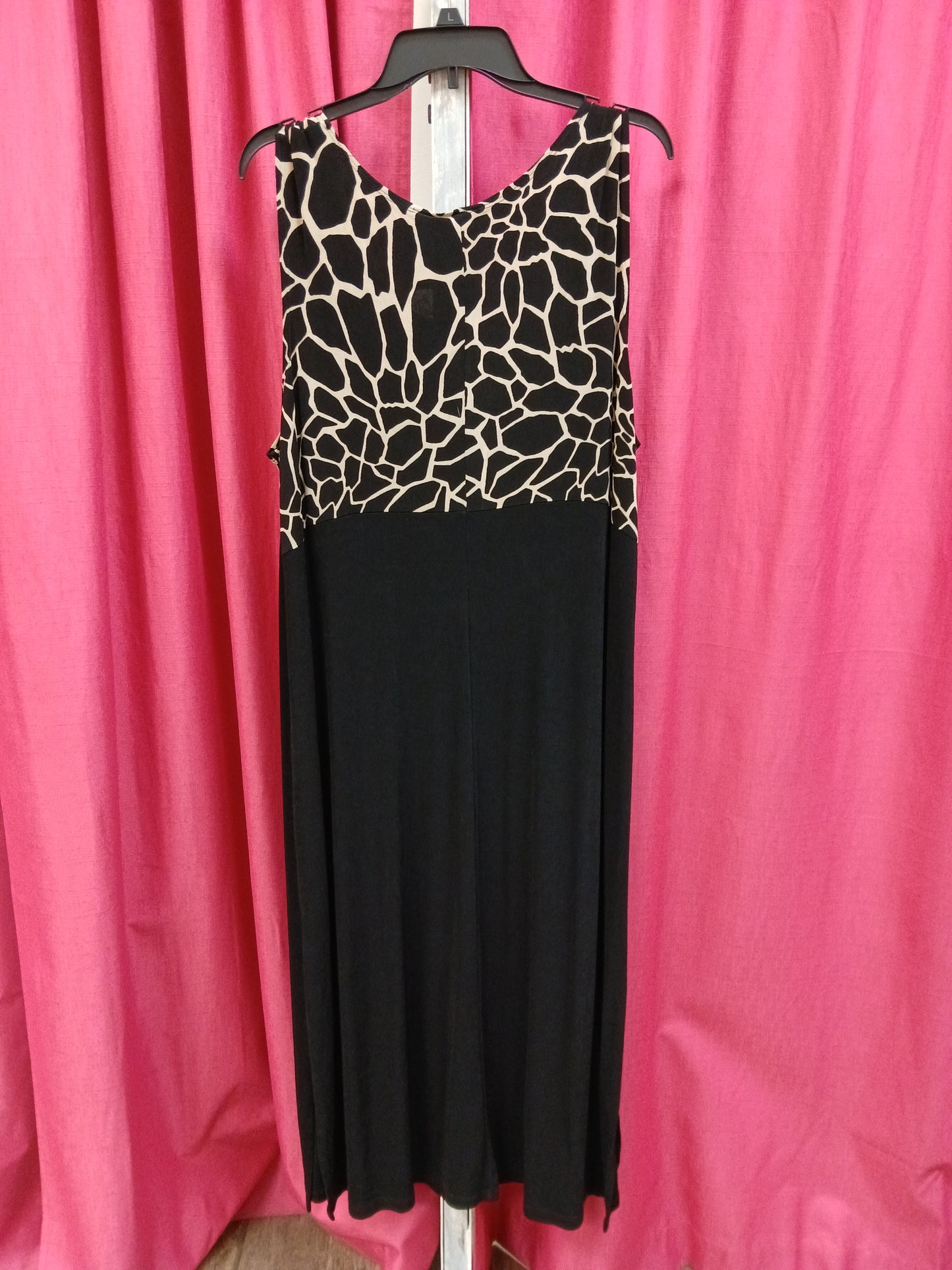 Anna Maxwell Black and Animal Print Dress. Size 2X. RS 91 - Scarlett's Riverside Boutique