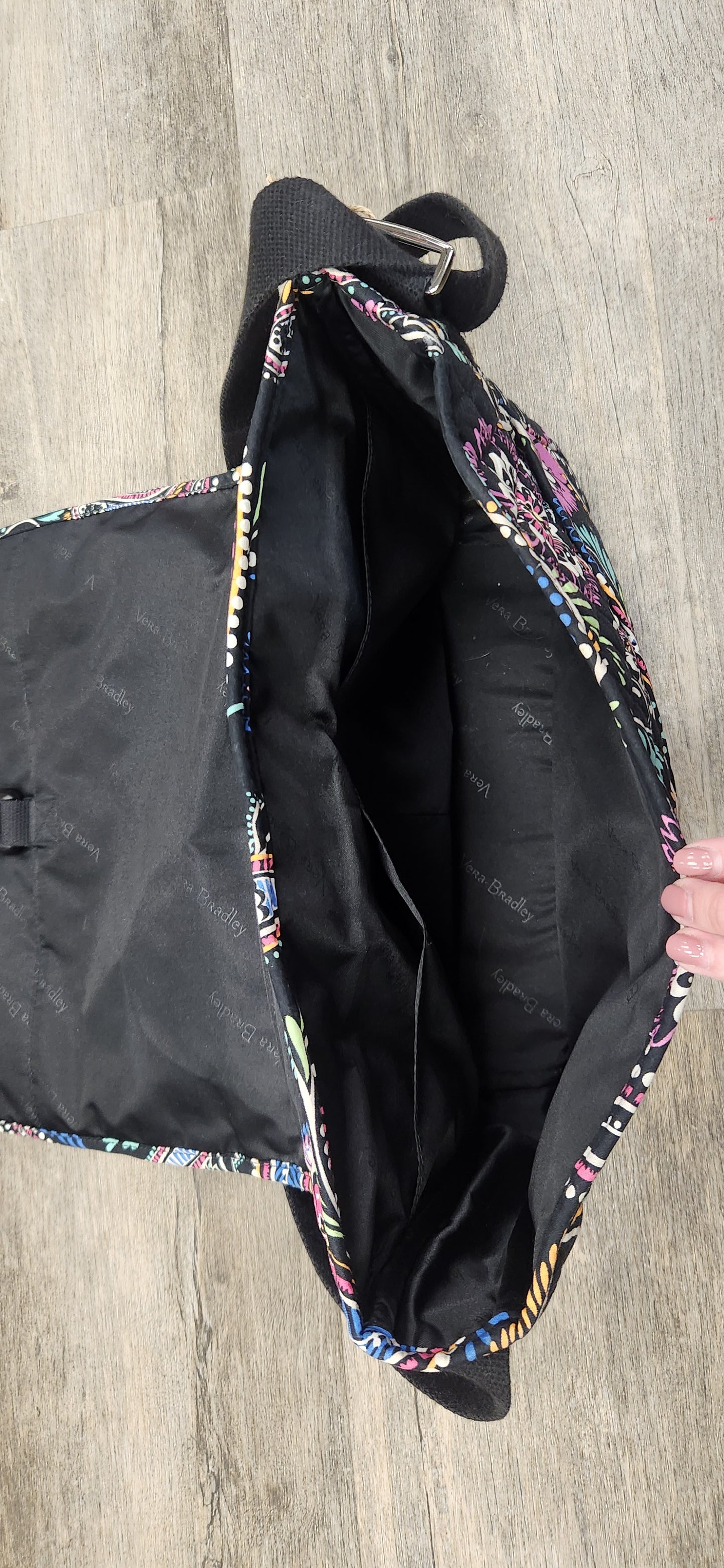 Vera Bradley Messenger Bag RS 37 - Scarlett's Riverside Boutique