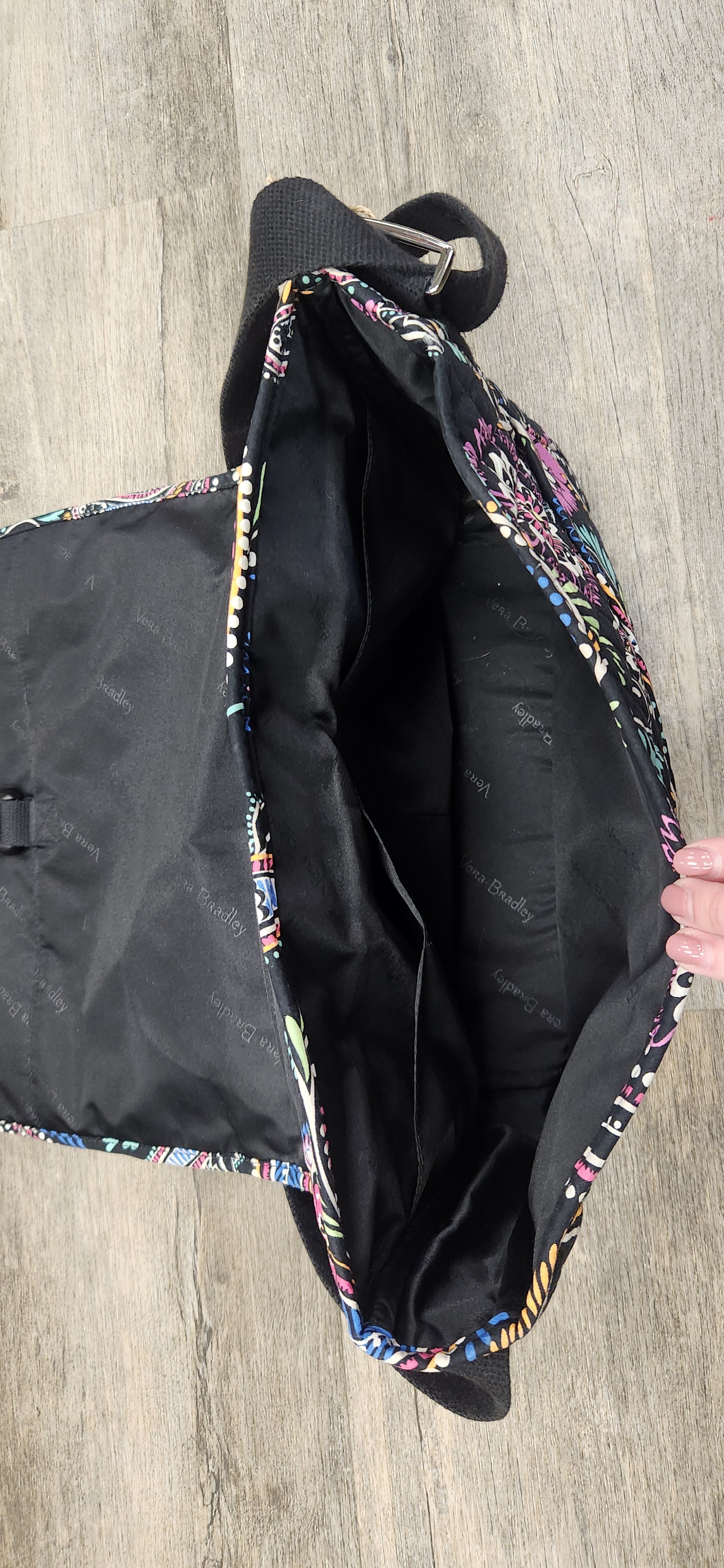 Vera Bradley Messenger Bag RS 37 - Scarlett's Riverside Boutique