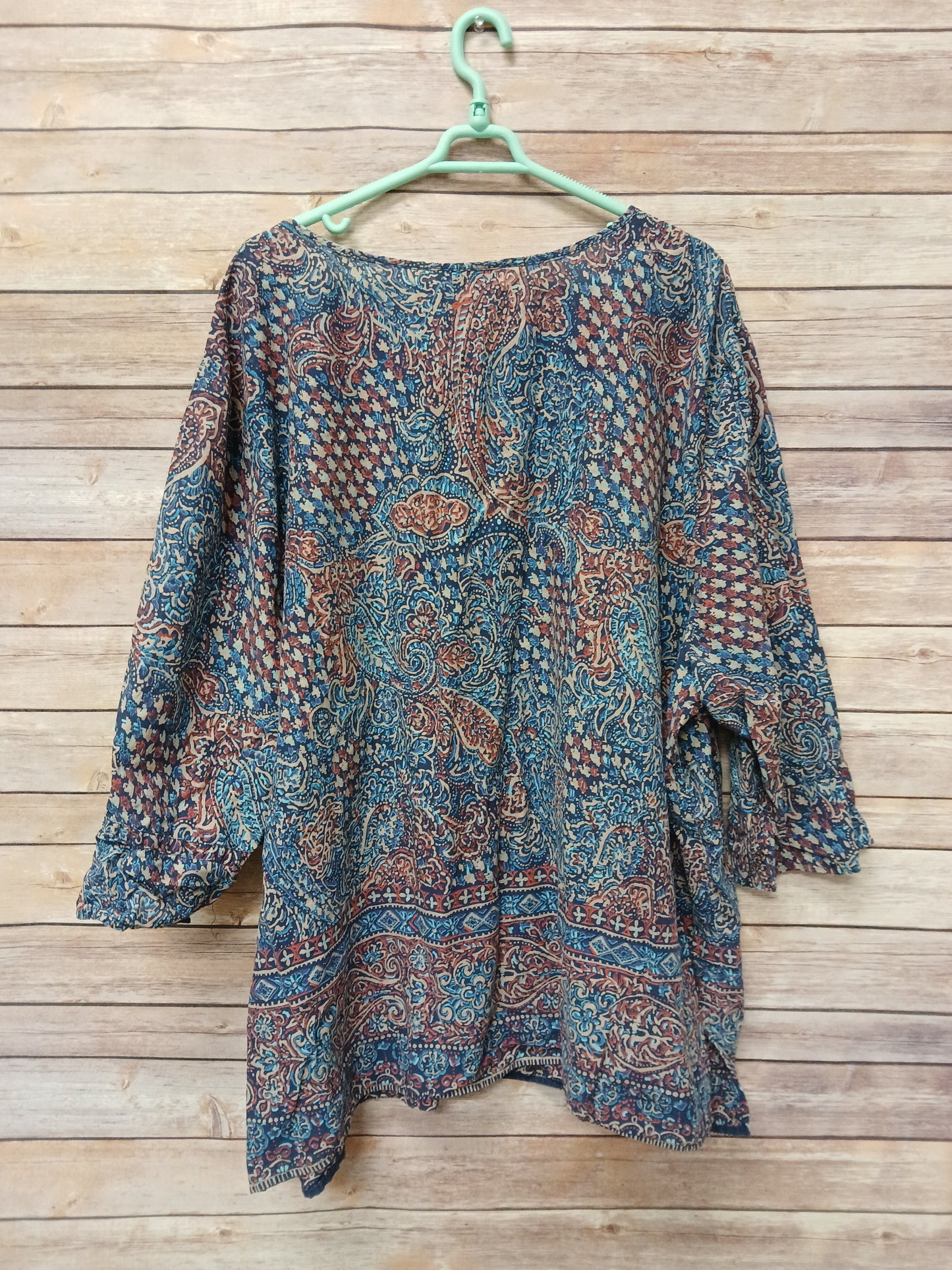 Liz & Me Blue & Pink Blouse. Size 3X. RS 68 - Scarlett's Riverside Boutique