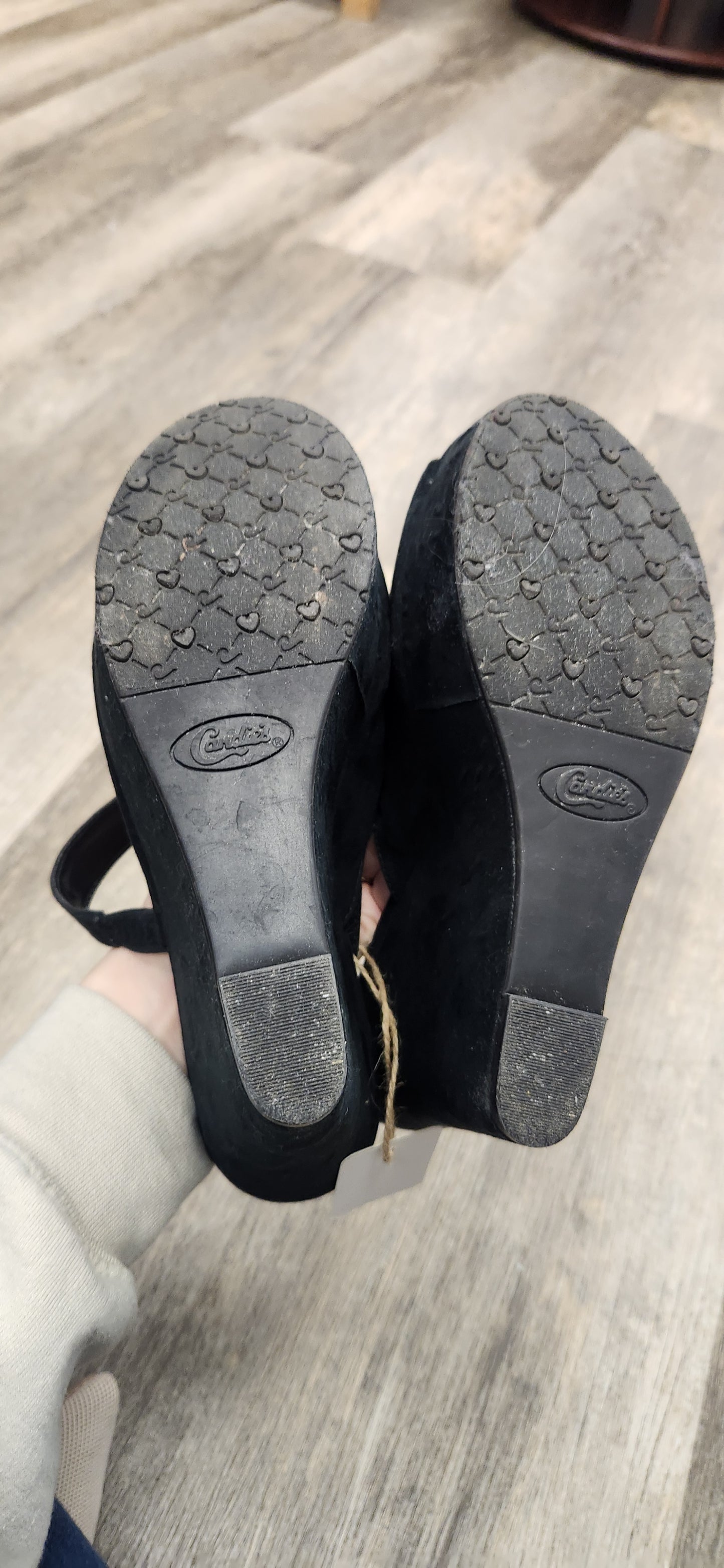 Candies Black Wedges Size 8.5 RS 37 - Scarlett's Riverside Boutique