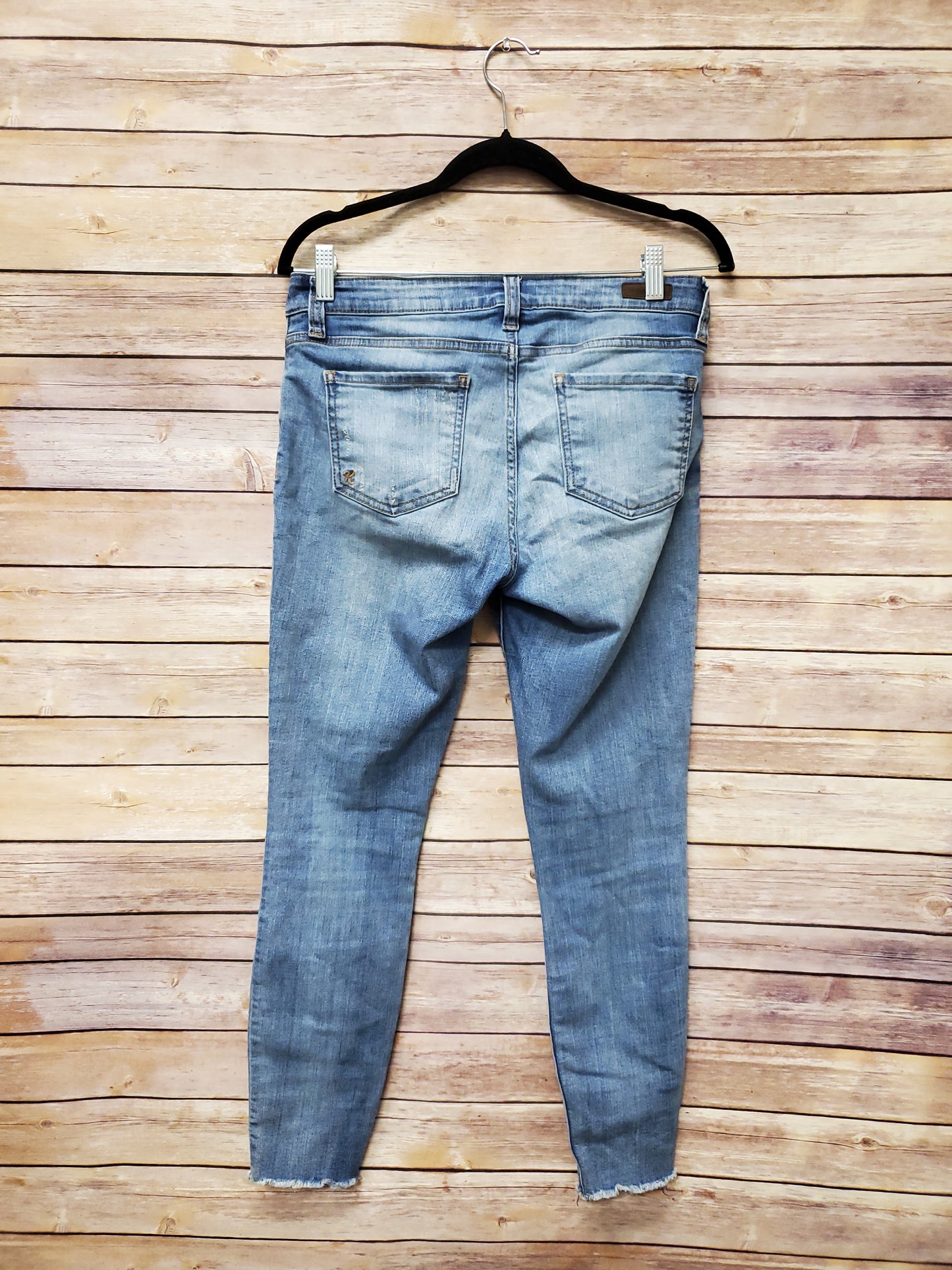Kut Jeans. Size 6. RS 99 - Scarlett's Riverside Boutique