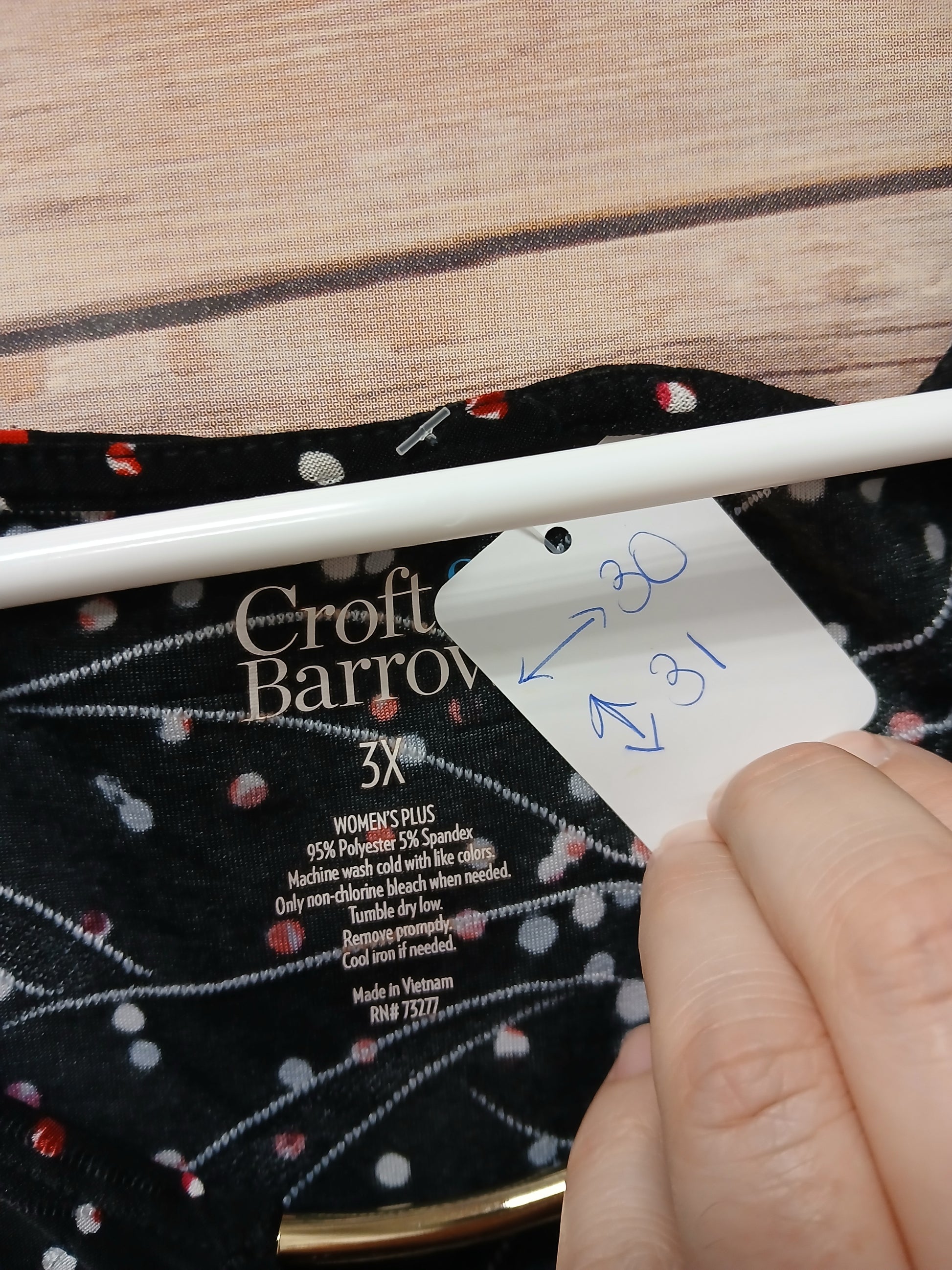 Croft & Barrow Black, Red, & Grey Polka Dot Blouse. Size 3X. RS 68 - Scarlett's Riverside Boutique
