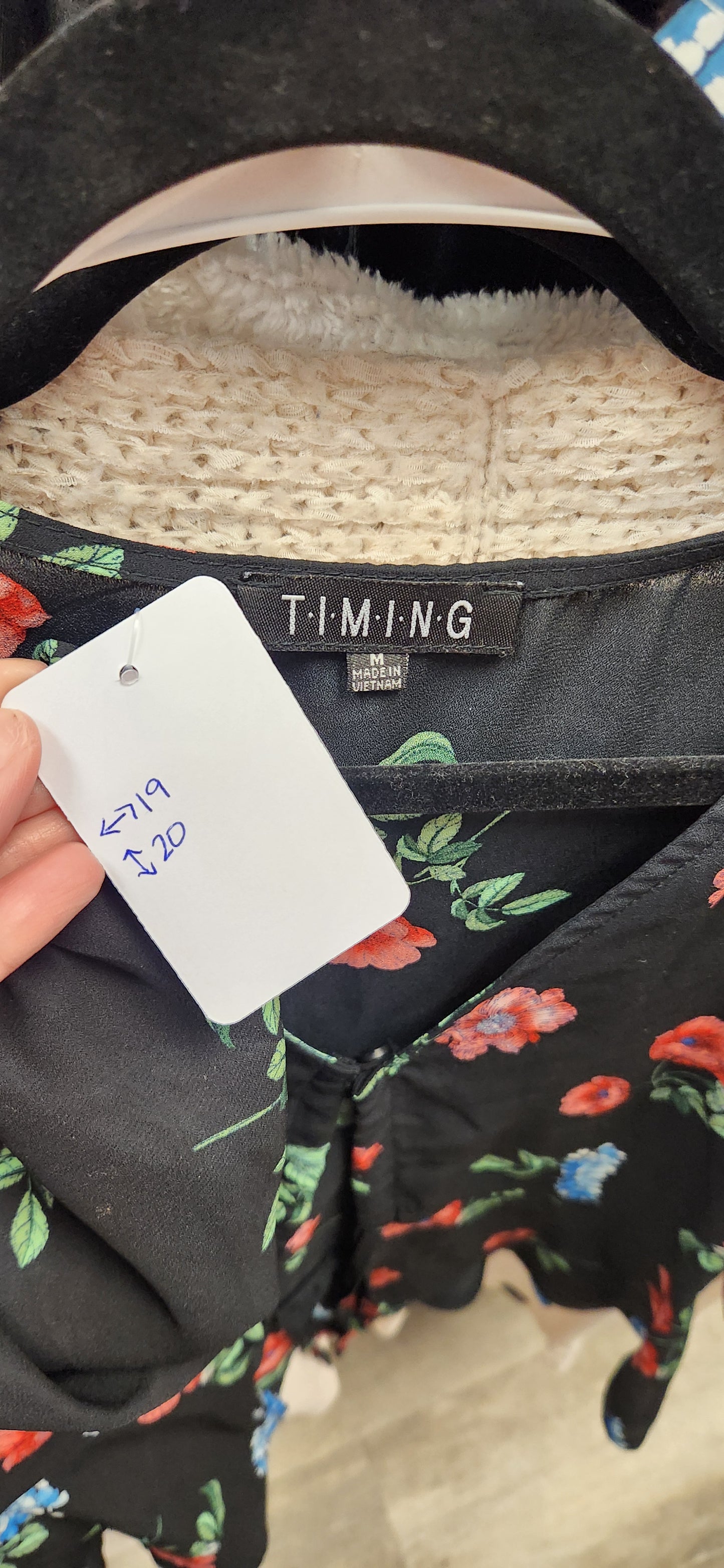 Timing Floral Blouse Size M RS 99