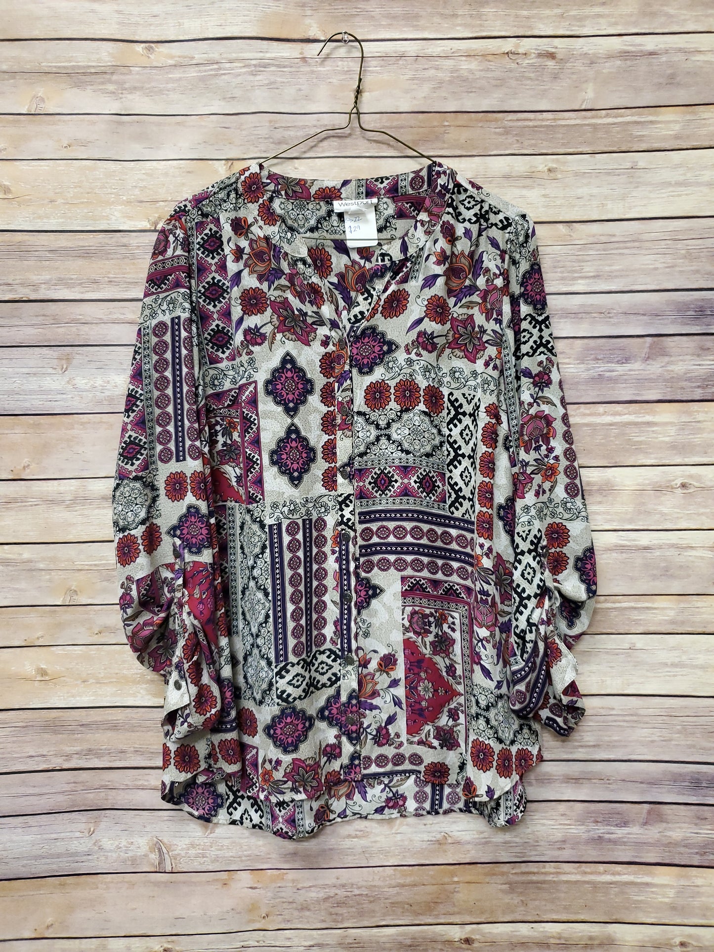 Westport Purple & Pink Floral Blouse. Size L. RS 21.