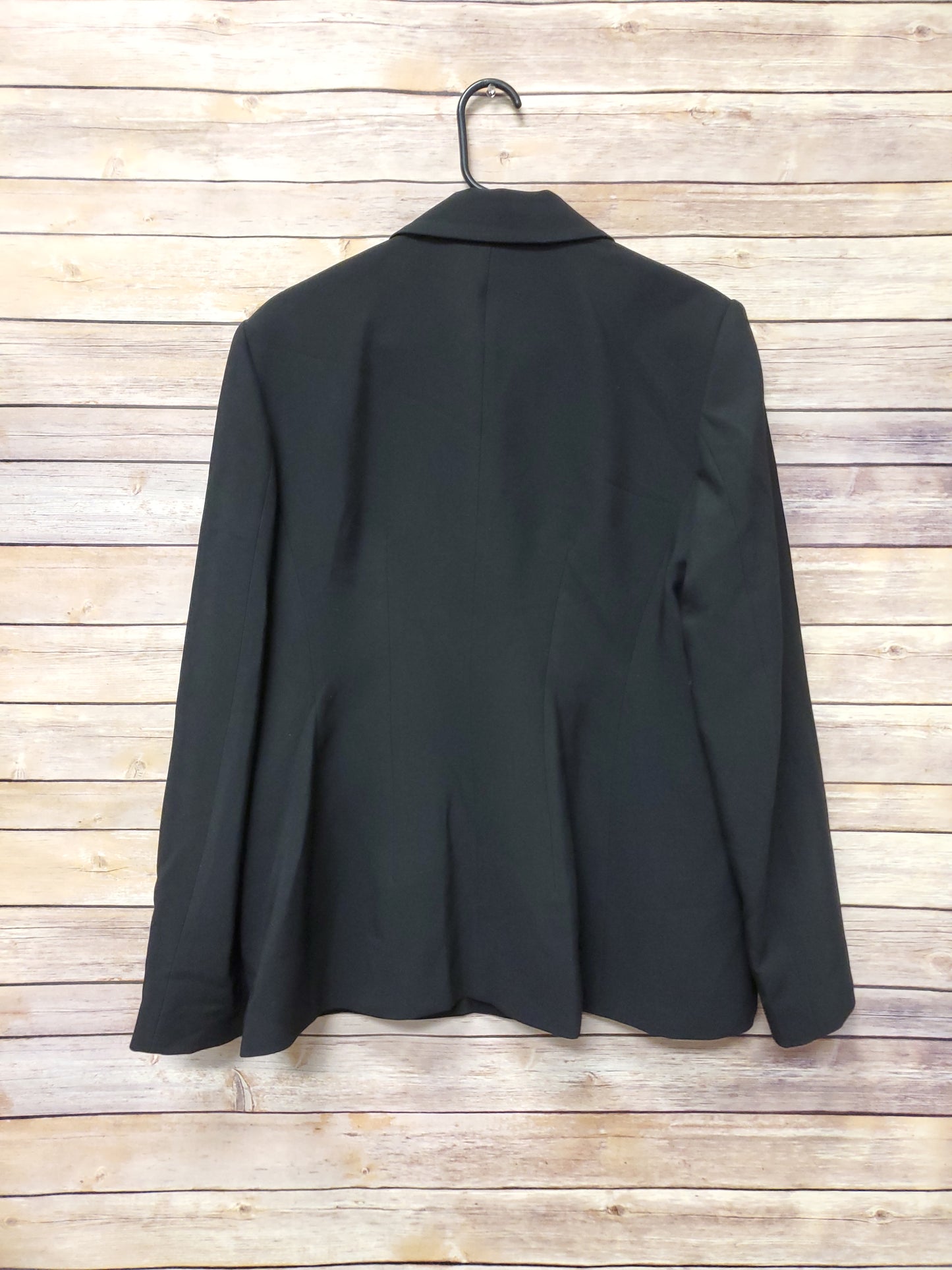 Karl Lagerfeld Paris. Size 16. NWT. #97