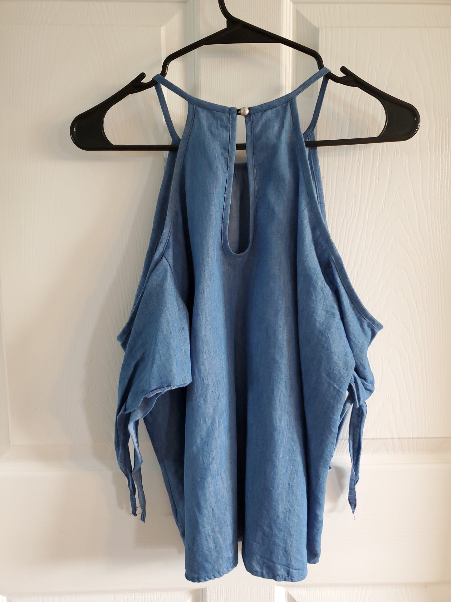 Charlotte Russe Denim Cold Shoulder Blouse. Size M. #68