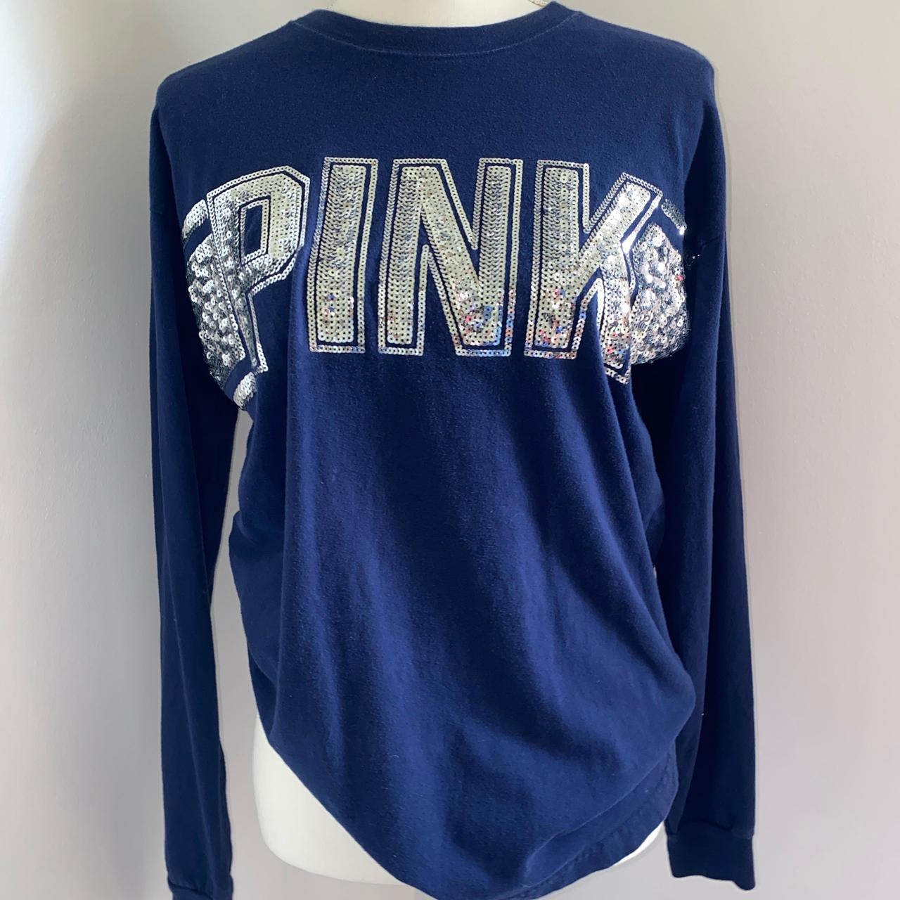 Victoria secret pink shimmer top. Size S. RS 36.