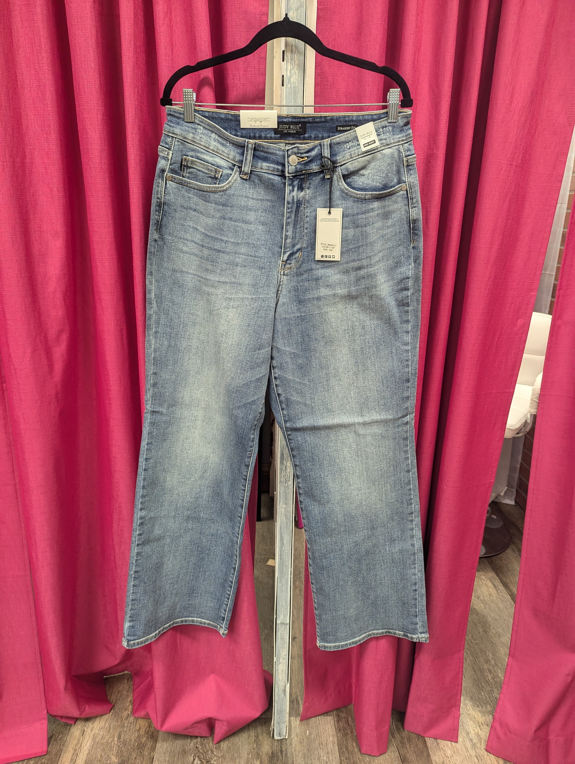 Judy blue bootcut jeans 14W - Scarlett's Riverside Boutique