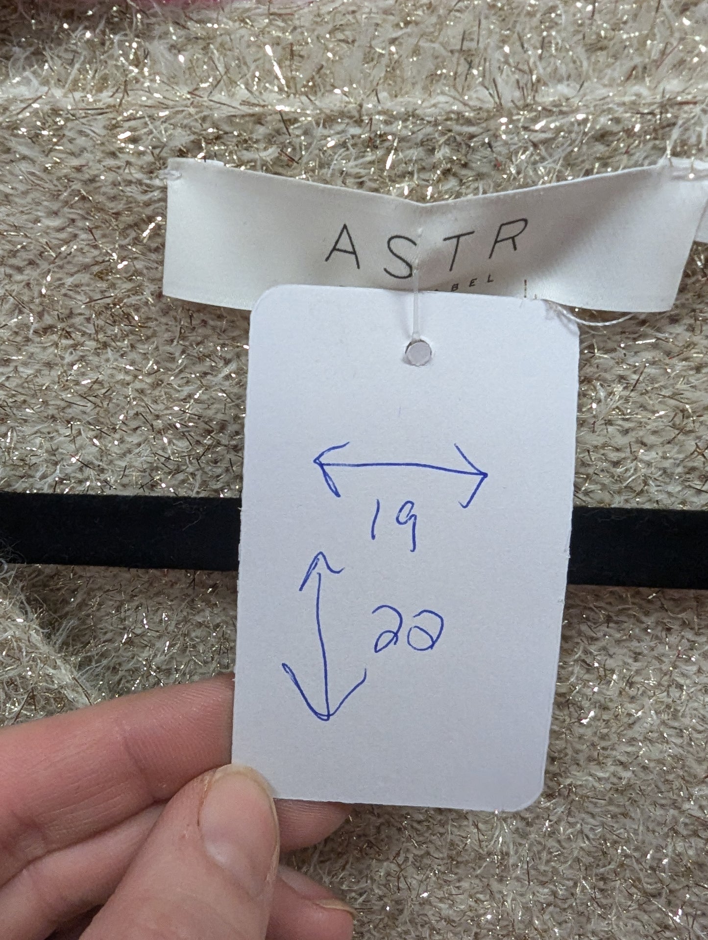 ASTR the label Cecilia cardigan RS 65. Size S - Scarlett's Riverside Boutique