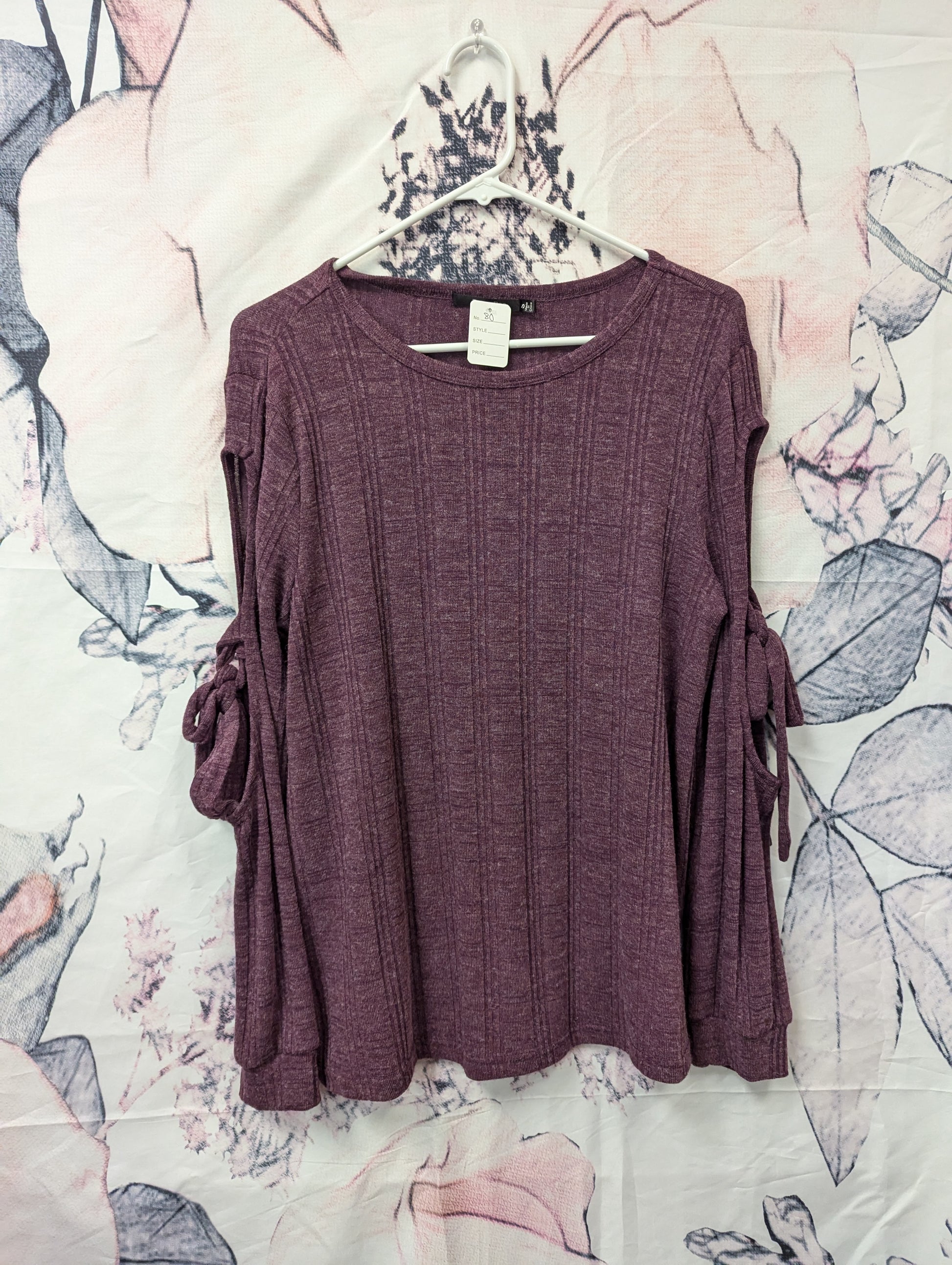 Doe & Rae purple long sleeve top. Size S. RS 80 - Scarlett's Riverside Boutique