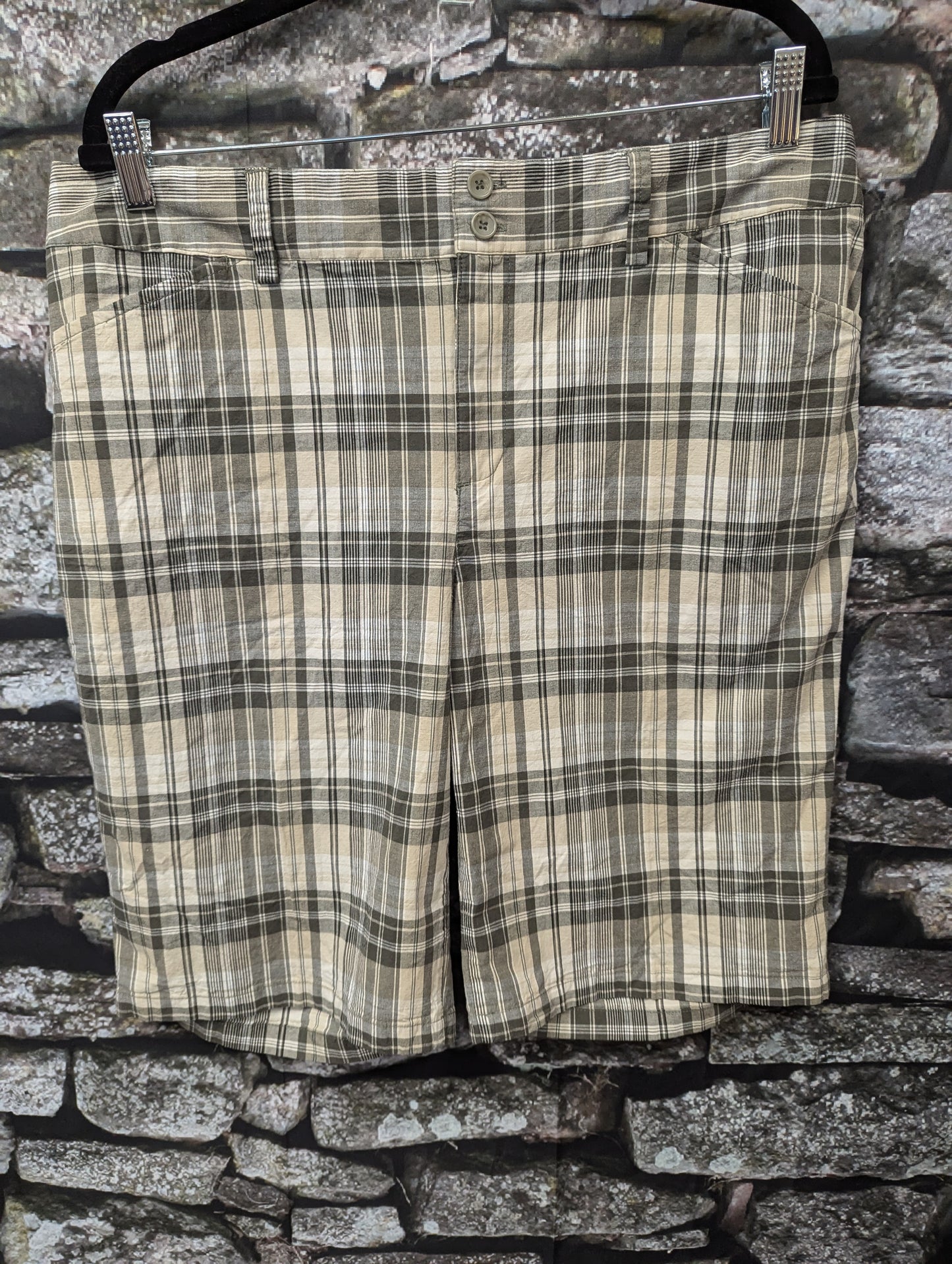 Christopher & Banks Bermuda shorts. Size 14. RS 99 - Scarlett's Riverside Boutique