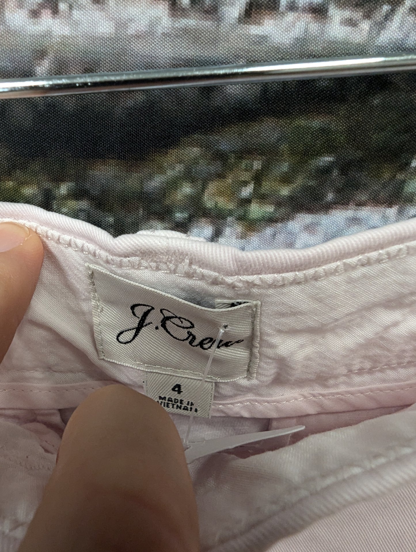 J Crew light pink shorts. 97% cotton. Size 4. RS 65 - Scarlett's Riverside Boutique