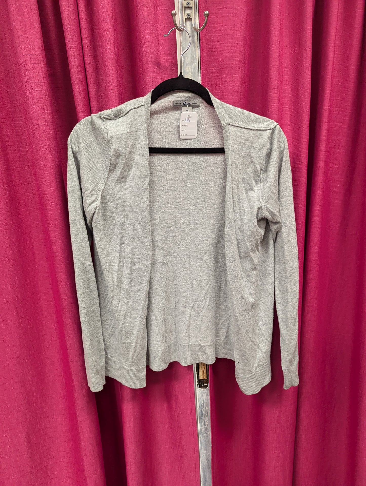 Bass Pro grey cardigan. Size M RS 64 - Scarlett's Riverside Boutique