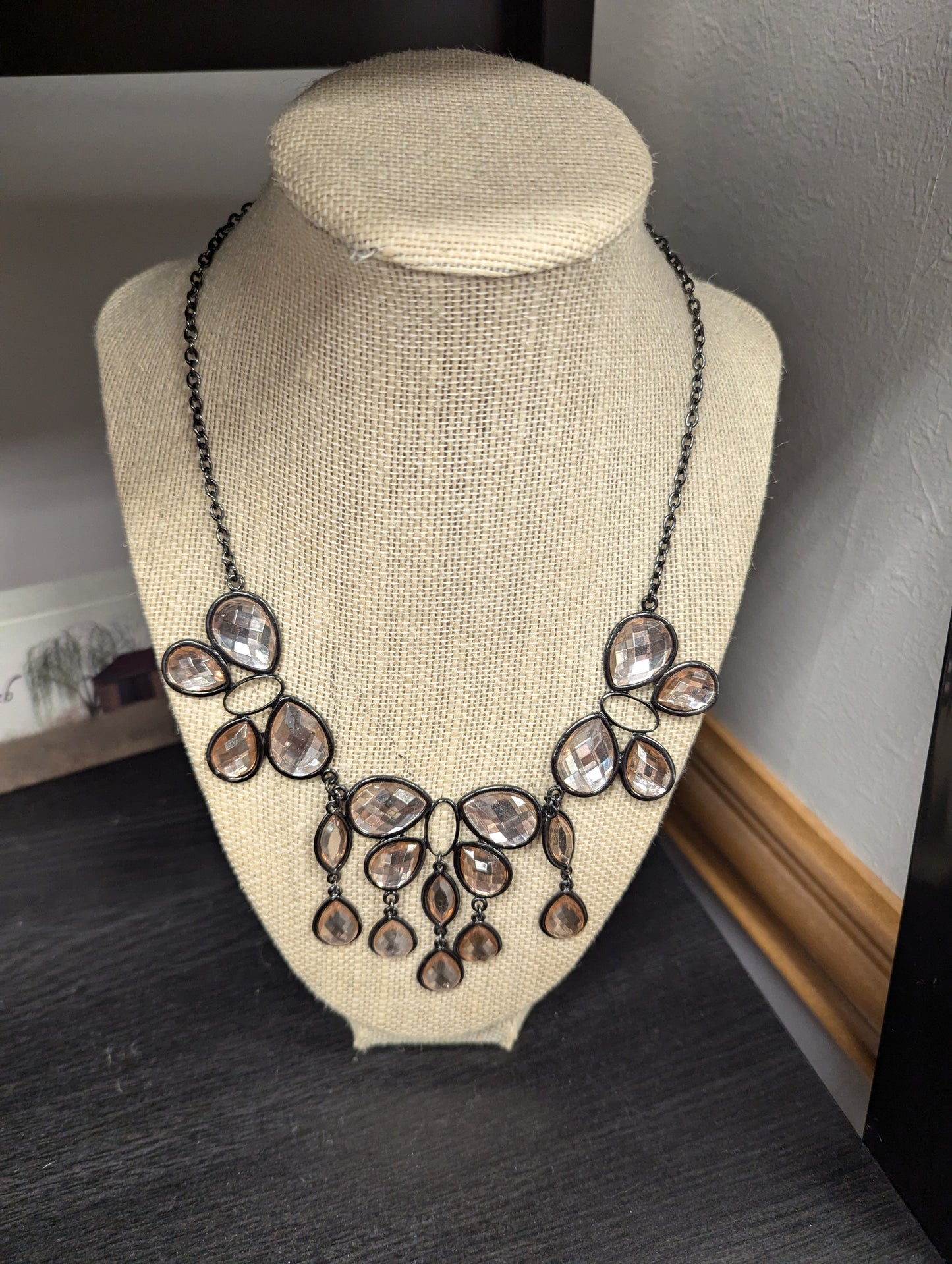 Pink vintage necklace - Scarlett's Riverside Boutique
