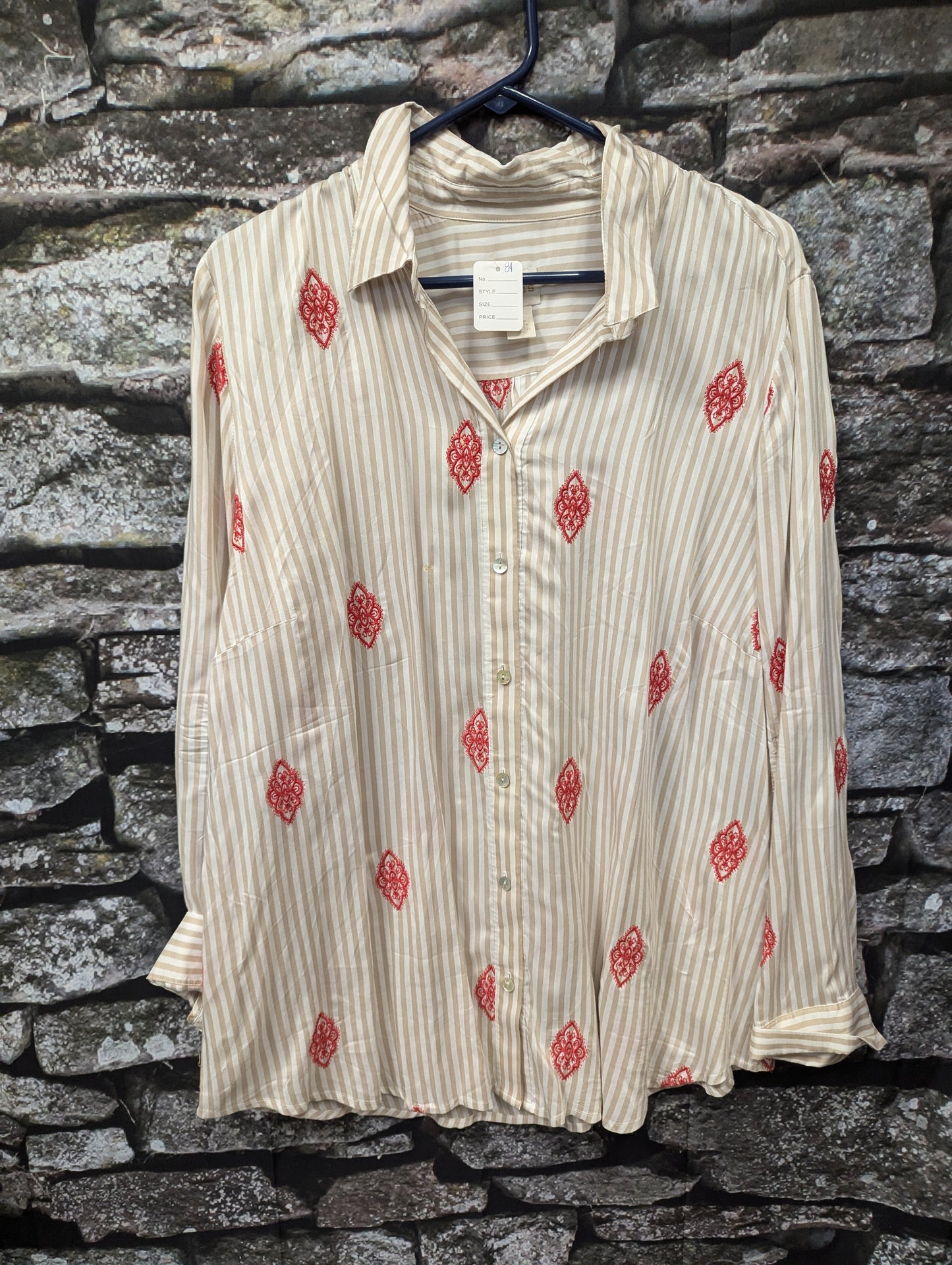 Chicos Sz 3 Rayon Embroidery Red Diamond Striped top. RS 83 - Scarlett's Riverside Boutique