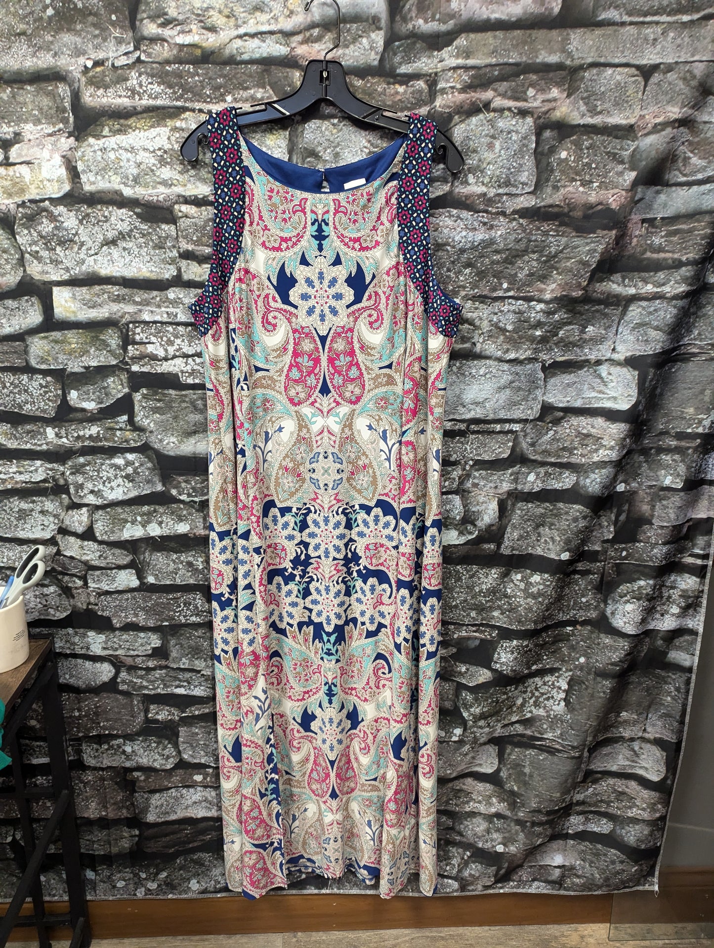 Chicos size 3 maxi dress. RS 83 - Scarlett's Riverside Boutique