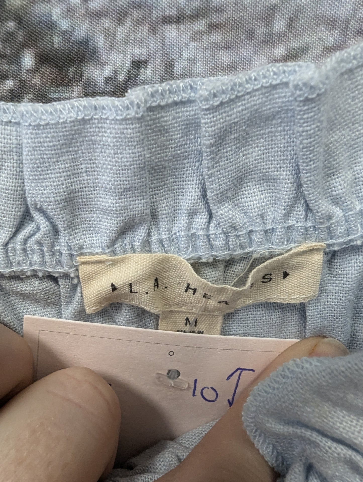 Baby blue crop top. Size M - Scarlett's Riverside Boutique