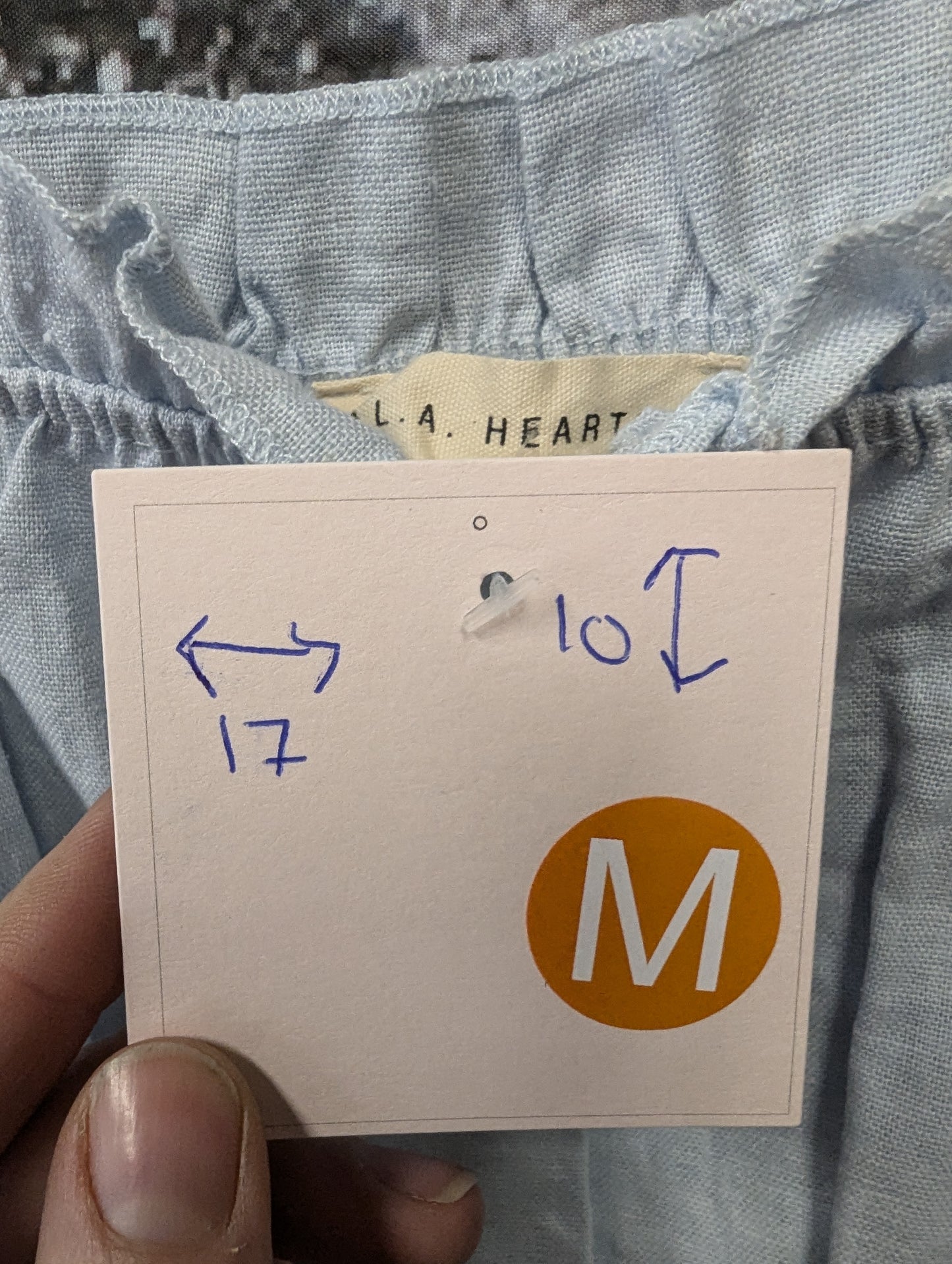 Baby blue crop top. Size M - Scarlett's Riverside Boutique