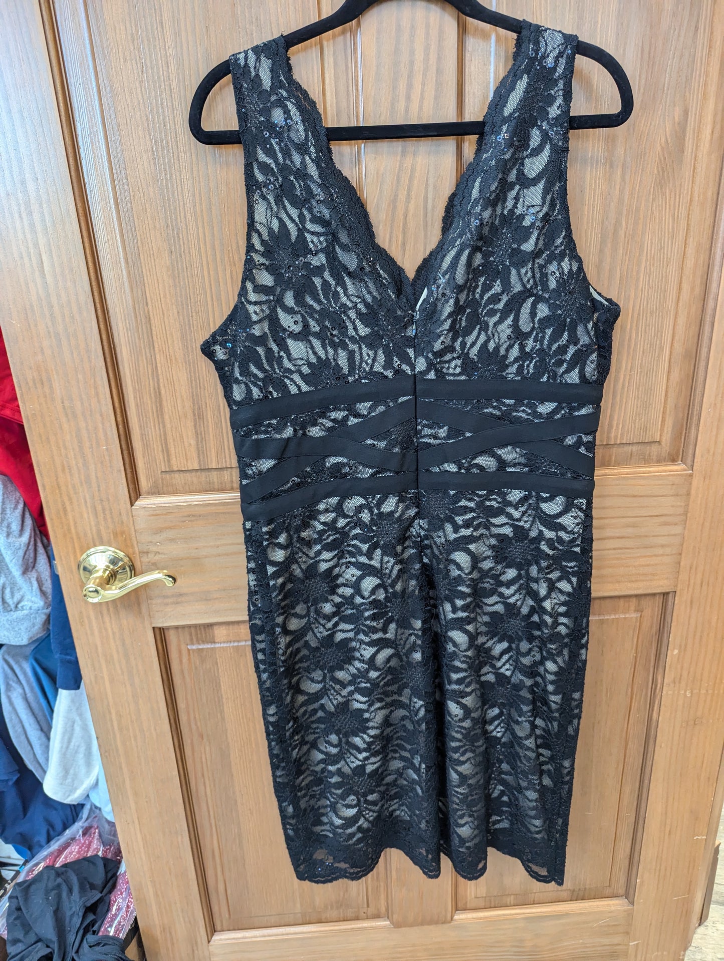Black lace dress, size 16 - Scarlett's Riverside Boutique