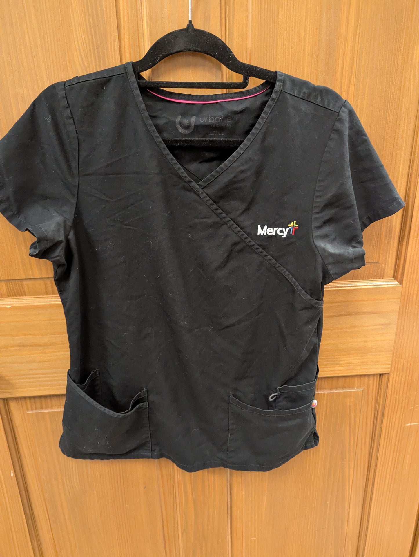 Mercy scrub top. Size M RS 96