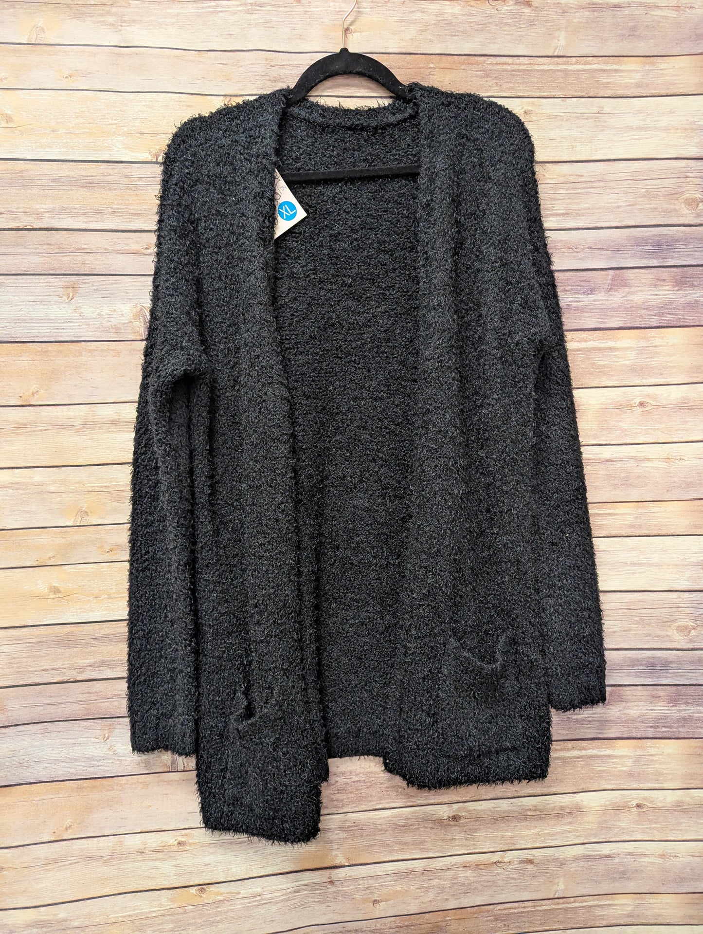 Comfort Teddy black cardigan. Size XL