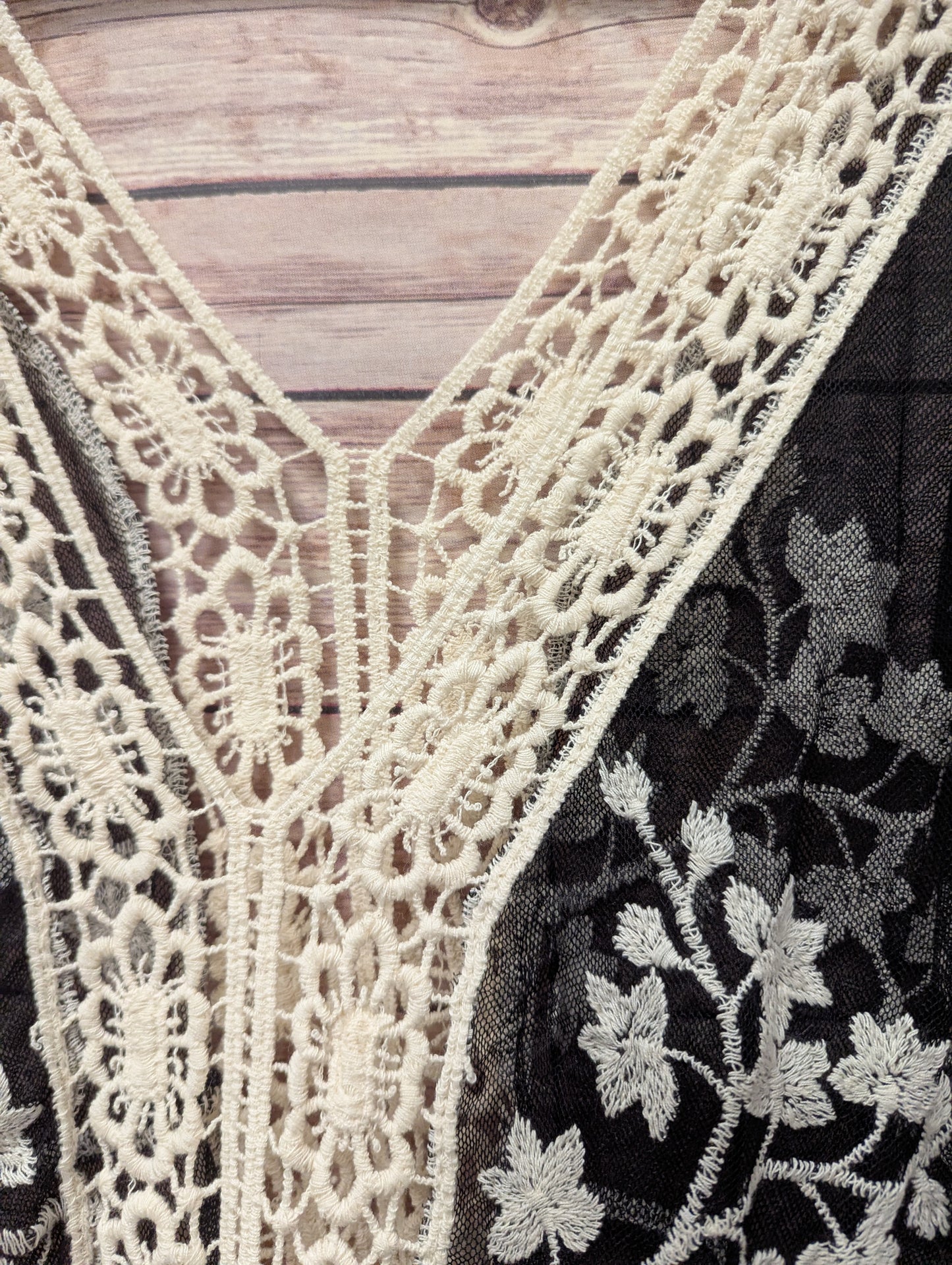 Lace, embroidered, crochet kimono. OS